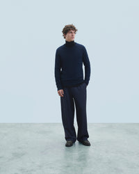 NAVY / NEW / QTY : 4 / Pull Col V Basique - Navy
