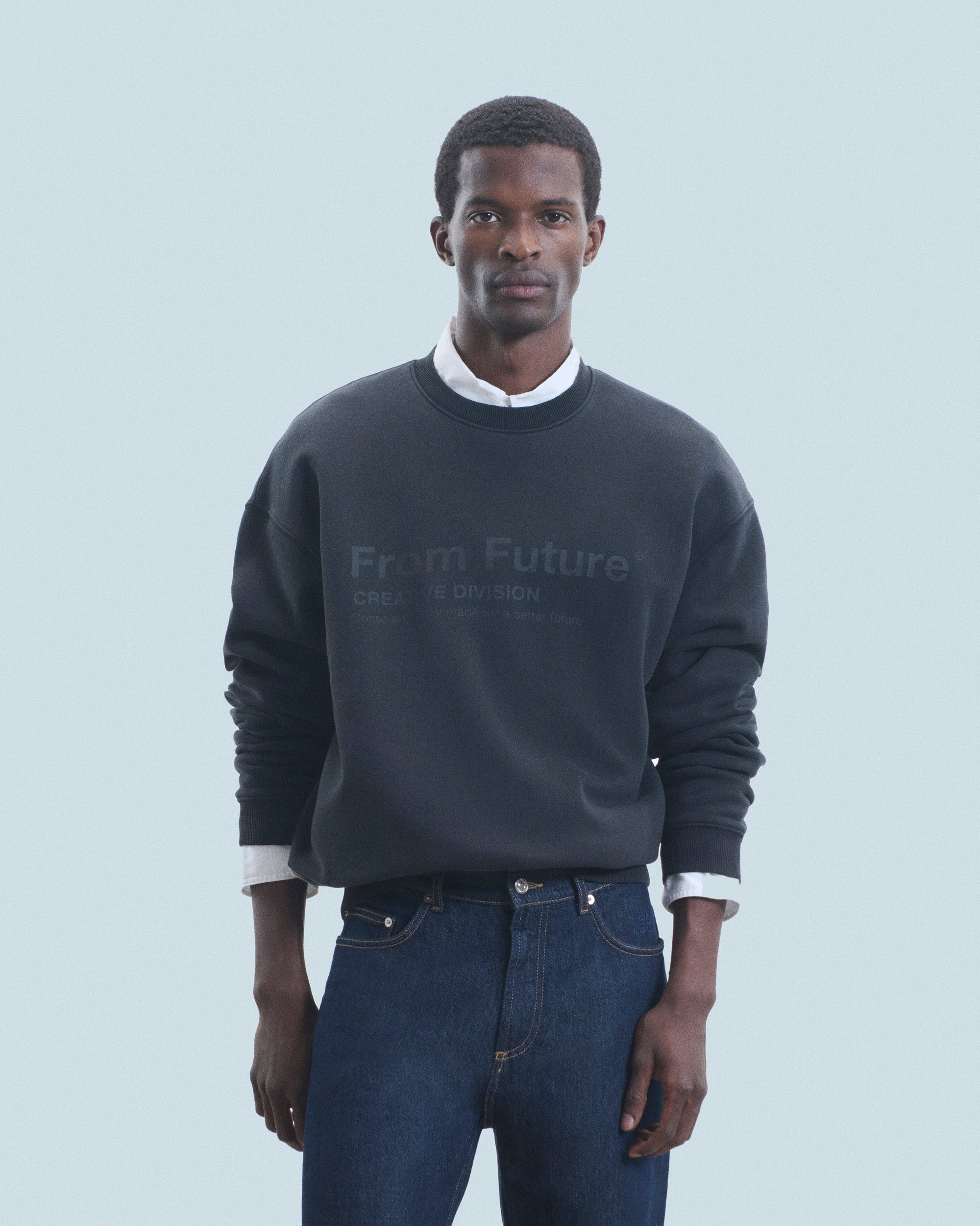 WASHED BLACK / NEW / QTY : 30 / Sweatshirt Col Rond From Future Creative Division - Washed Black