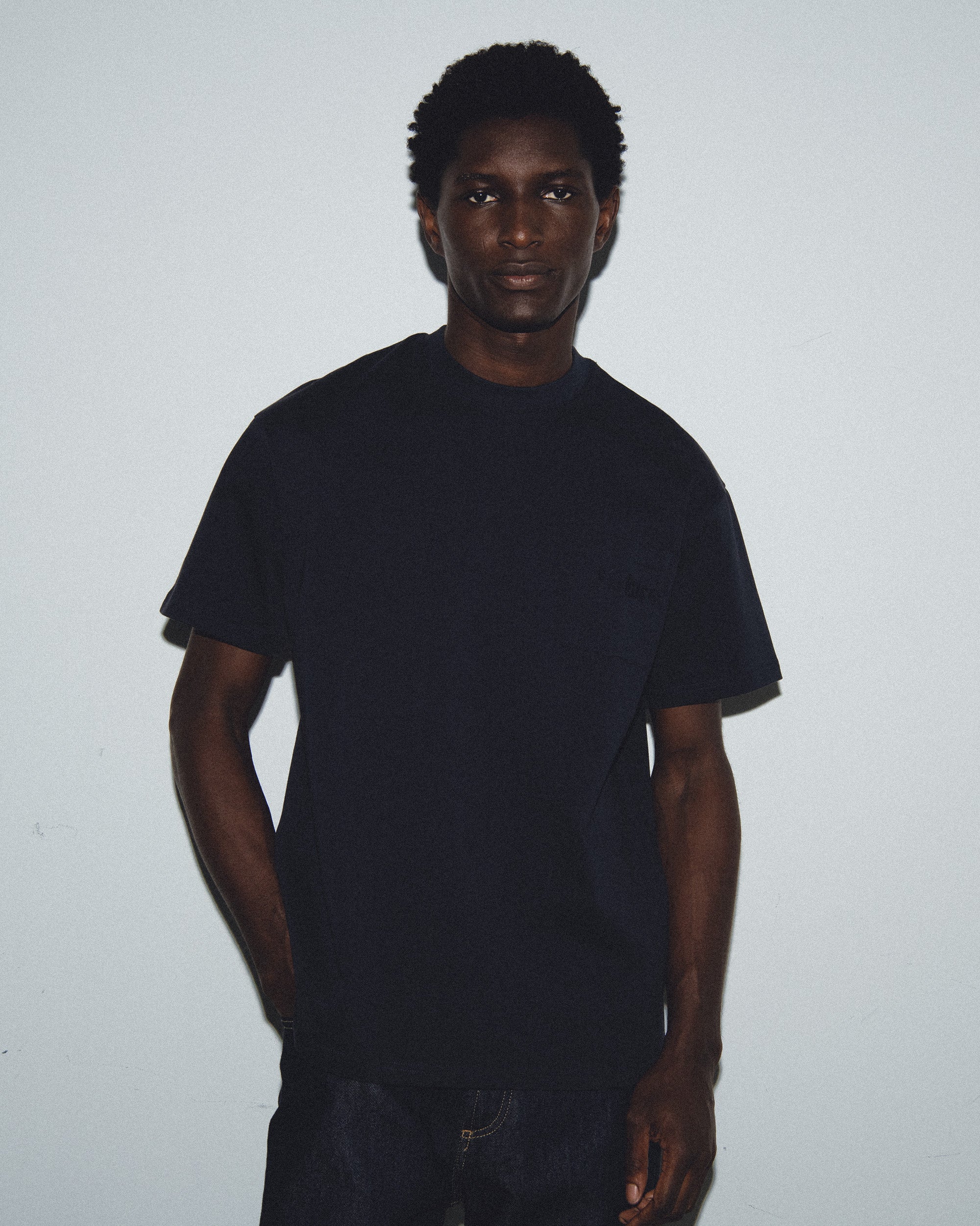 NAVY / NEW / QTY : 27 / T-shirt Col Rond Manches Courtes - Navy