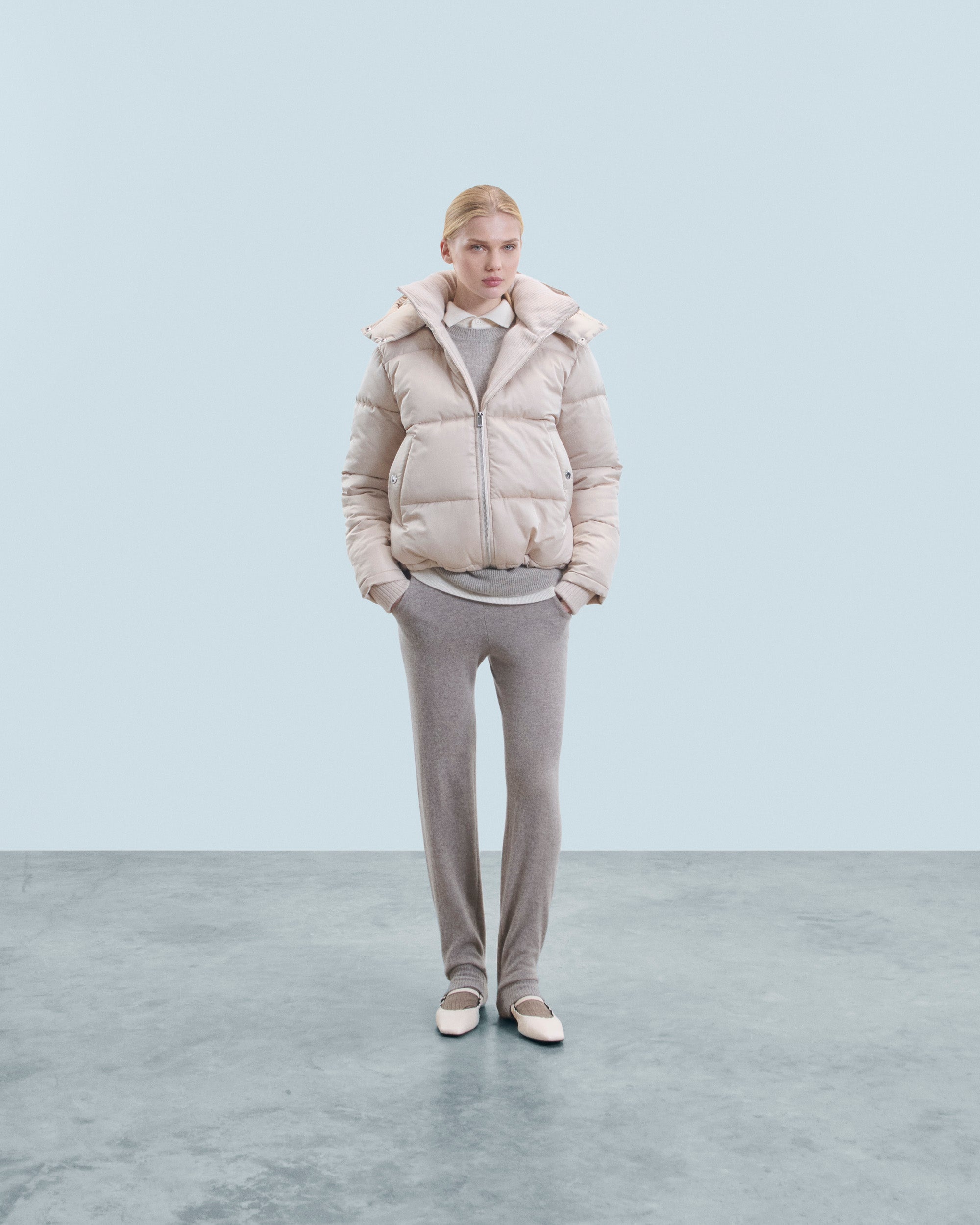 SABLE / NEW / QTY : 48 / Outerwear Doudoune Doublure Cachemire - Sable