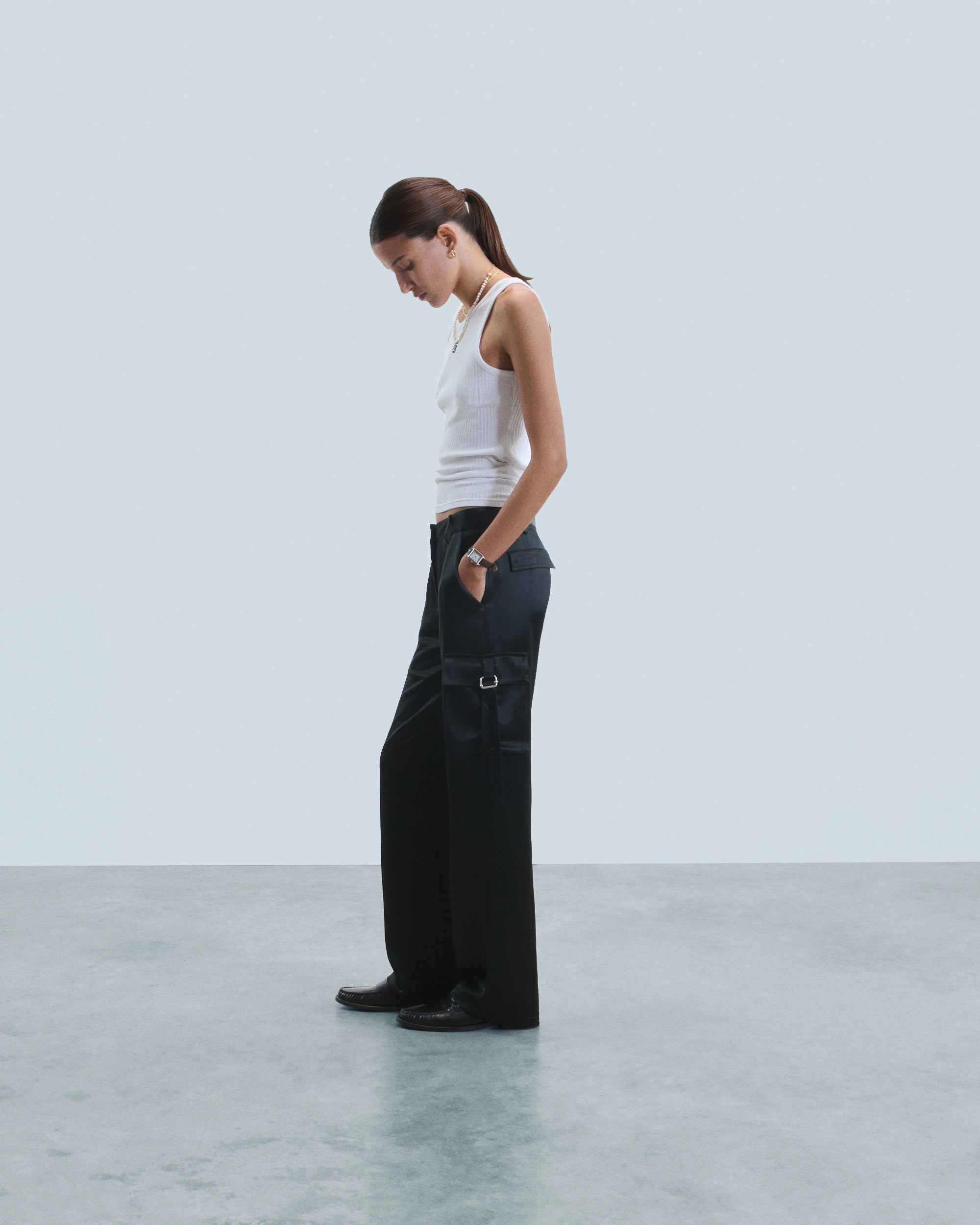 NOIR / NEW / QTY : 17 / Pantalon Cargo - Noir