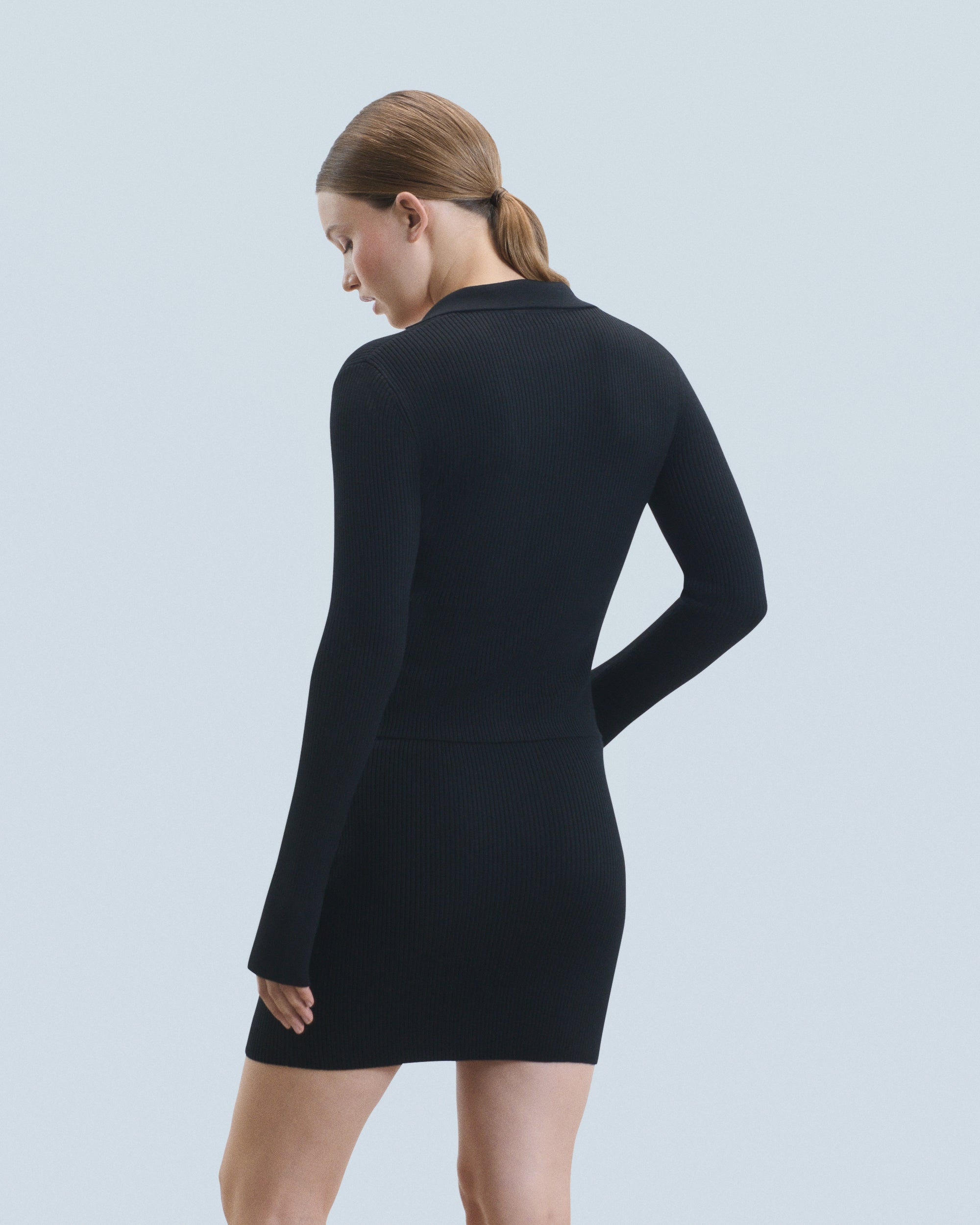 NOIR / NEW / QTY : 38 / Pull Cardigan - Noir