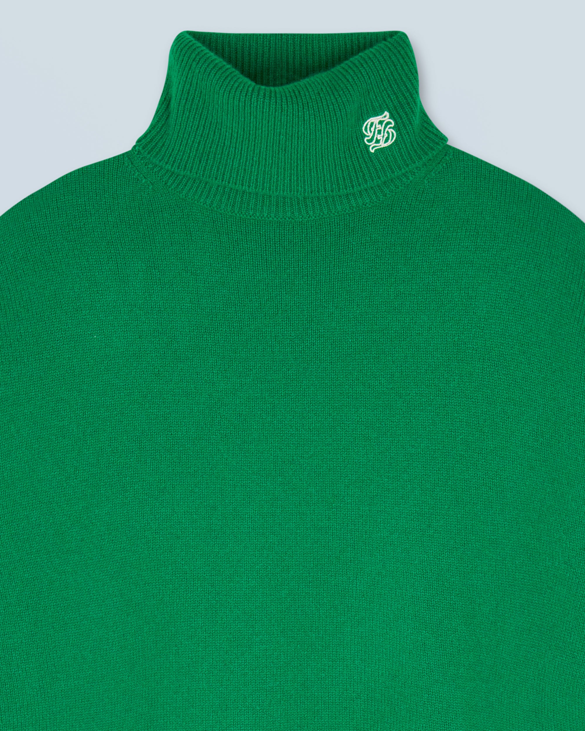 MOUNTAIN GREEN / NEW / QTY : 8 / Pull Col Roulé - Mountain Green