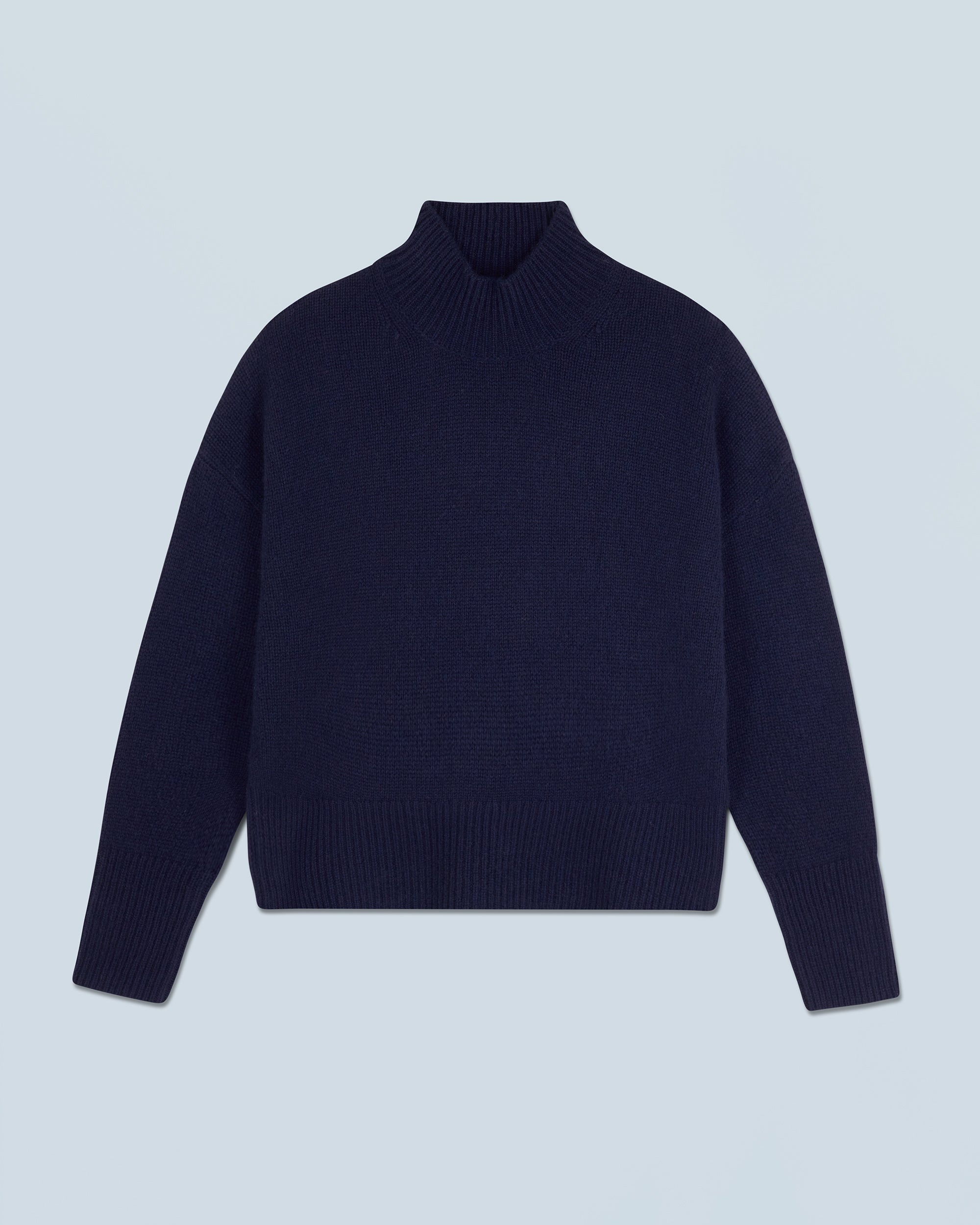 NAVY / NEW / QTY : 15 / Pull Col Montant Oversize - Navy