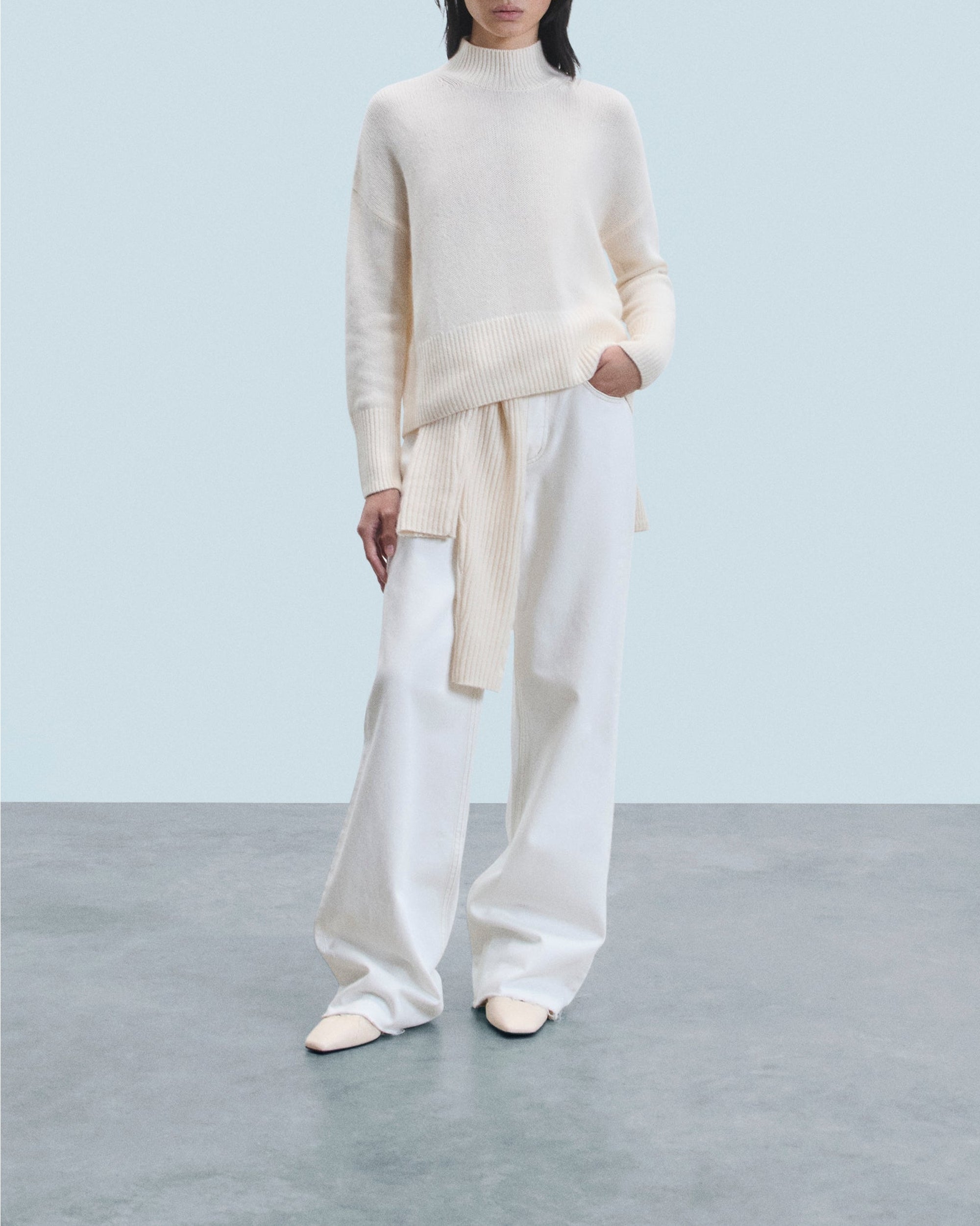 Pull oversize à col montant en cachemire - Ecru