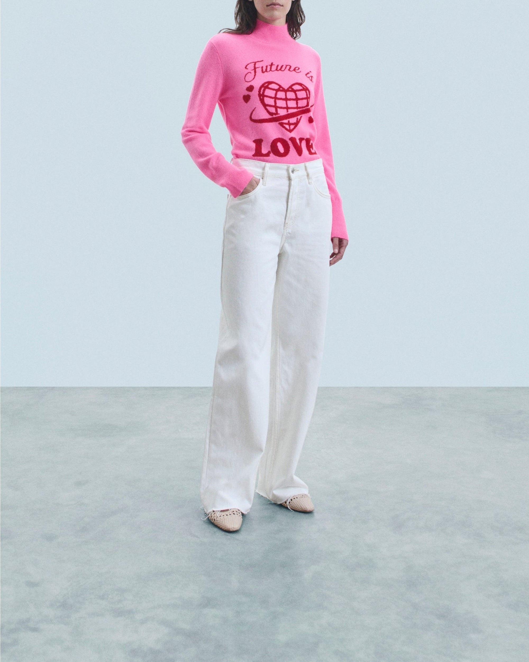 Pull à col montant Future Is Love en cachemire - Dreamy Pink