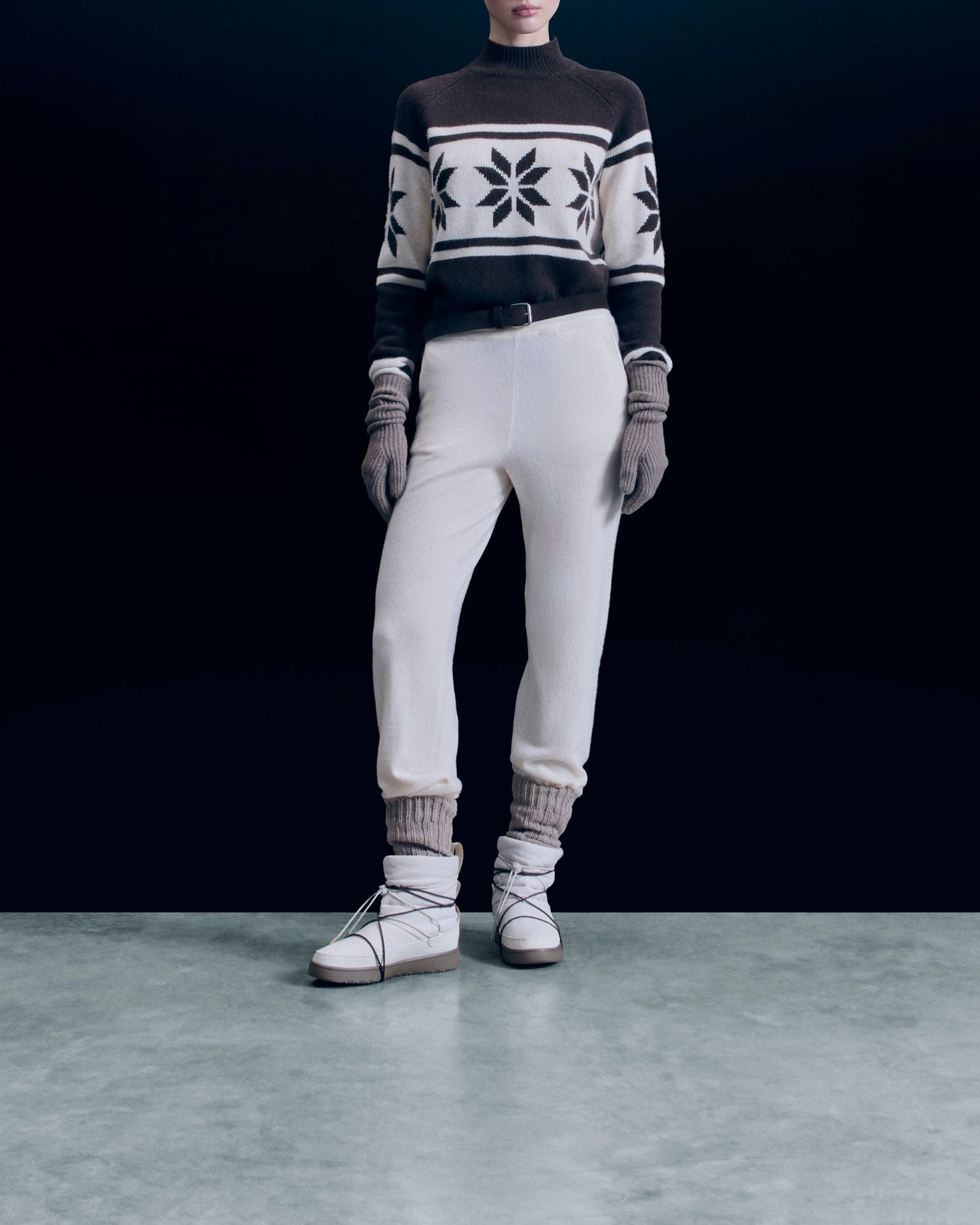 Pull col montant Flocons en cachemire - Chocolat