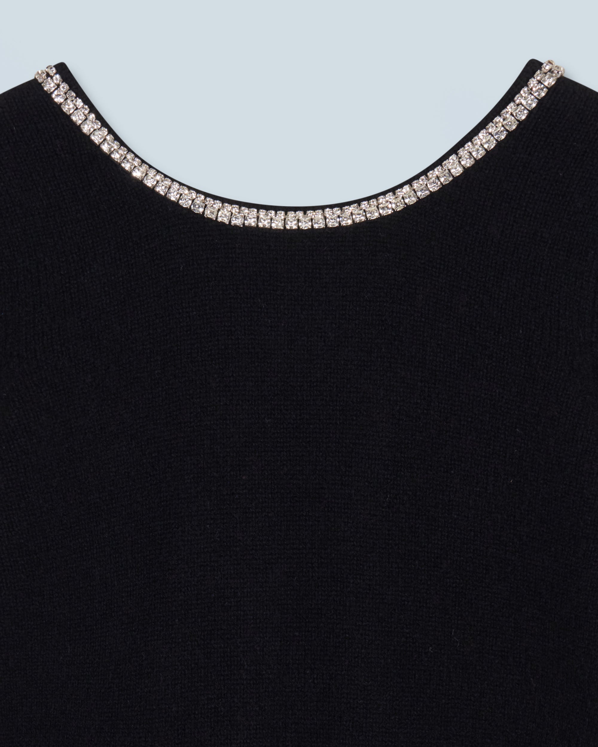 NOIR / NEW / QTY : 4 / Pull Col Rond Strass Dos Nu - Noir