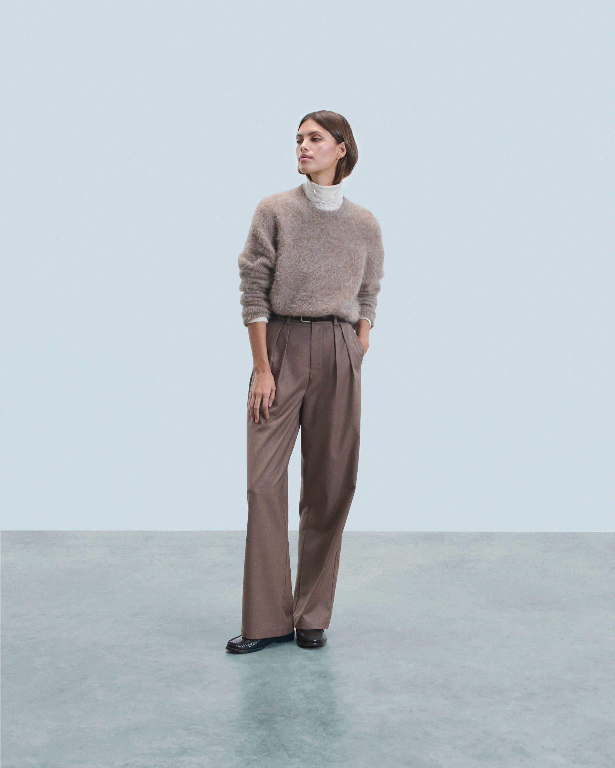 TAUPE CHINE / NEW / QTY : 6 / Pull Col Rond Alpaga - Taupe Chine