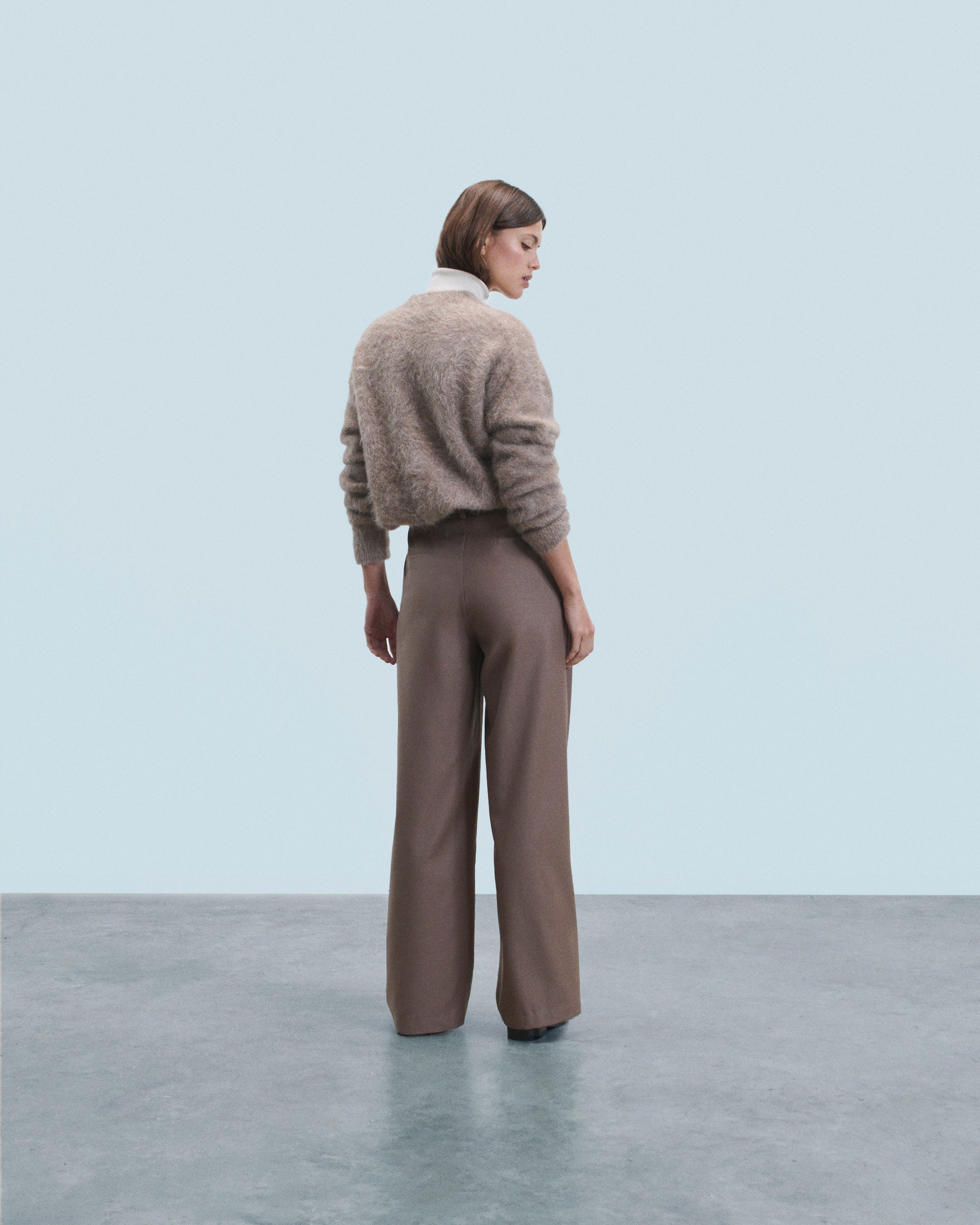 TAUPE CHINE / NEW / QTY : 6 / Pull Col Rond Alpaga - Taupe Chine