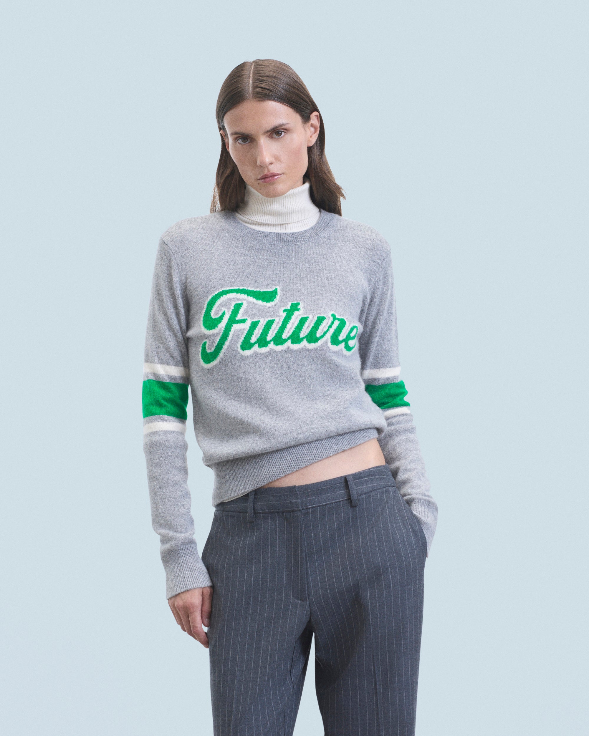 GRIS CHINE FONCE / NEW / QTY : 3 / Pull Col Rond - Gris Chine Fonce