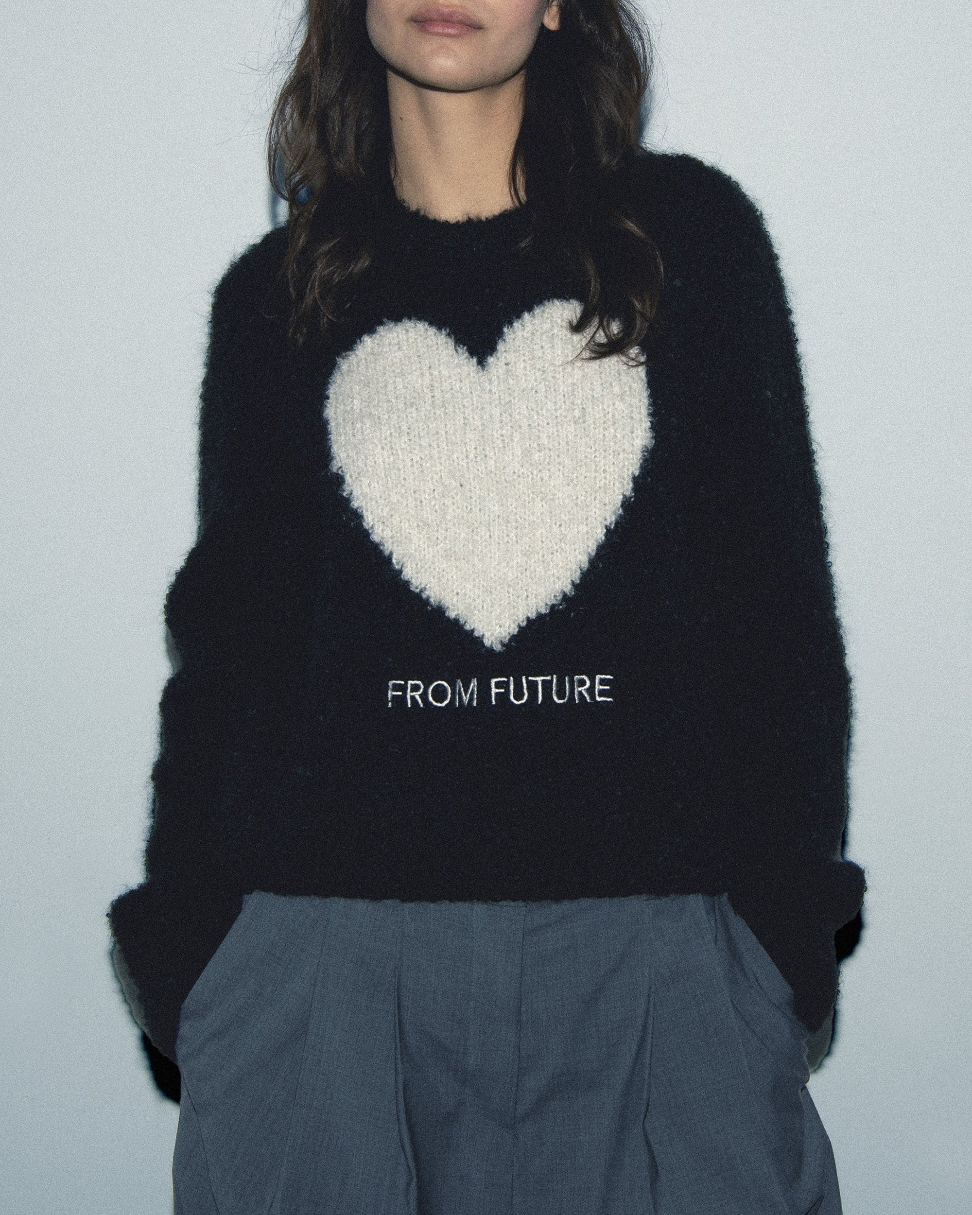 ZZ HORS LIGNE Pull col rond Coeur en laine - Noir