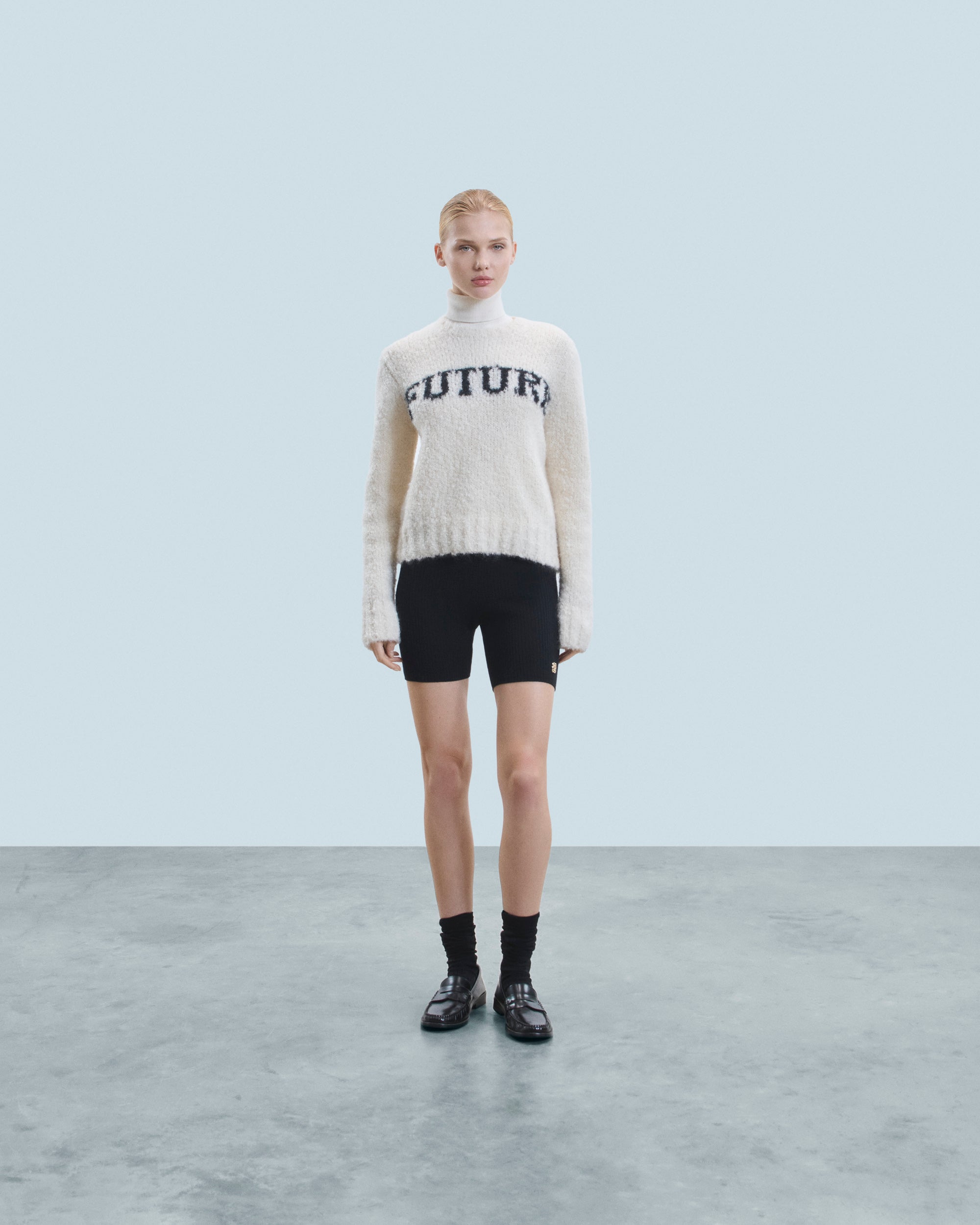ECRU / DJV / QTY : 46 / Pull Col Rond Future - Ecru