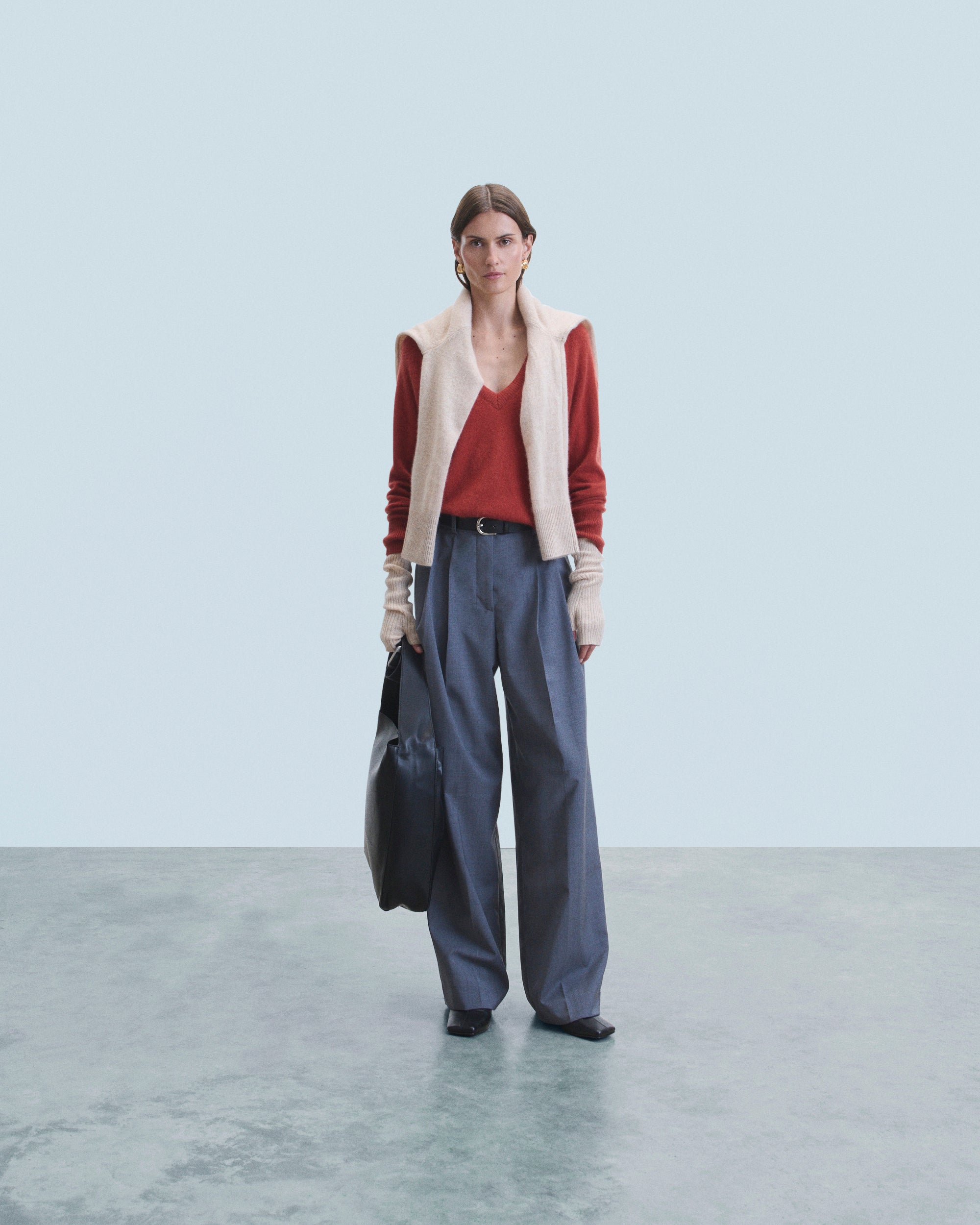 TERRACOTTA / NEW / QTY : 30 / Pull Col V Oversize Léger - Terracotta