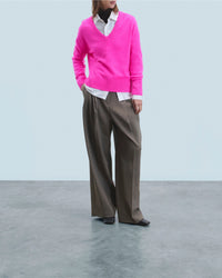 Oversized cashmere V-neck jumper - Utopic Pink