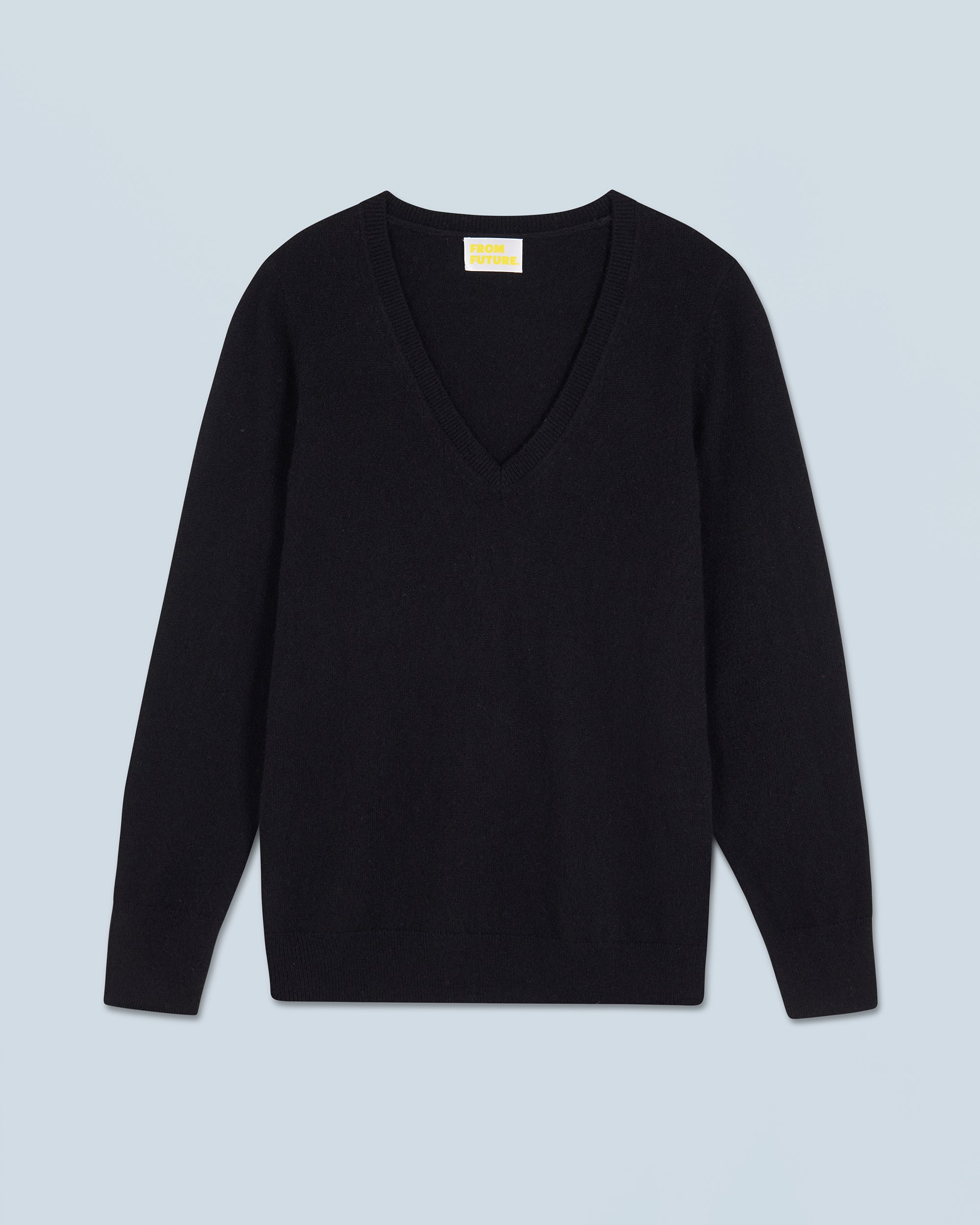 NOIR / NEW / QTY : 30 / Pull Col V Basique - Noir
