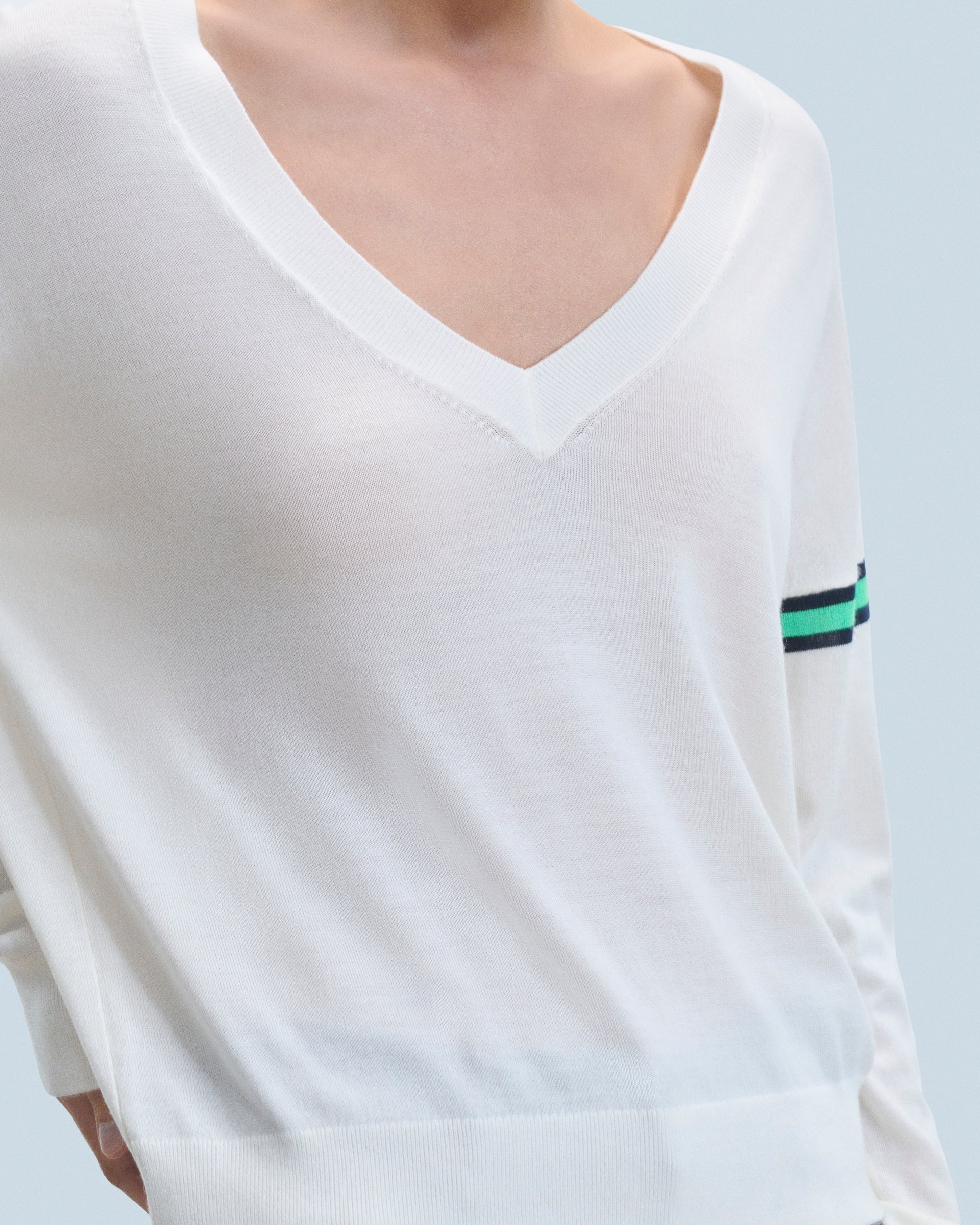 ZZ HORS LIGNE Pull à col V en laine - Ecru