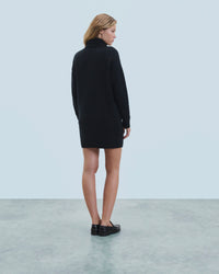NOIR / DJV / QTY : 6 / Robe Courte Manche Longue - Noir