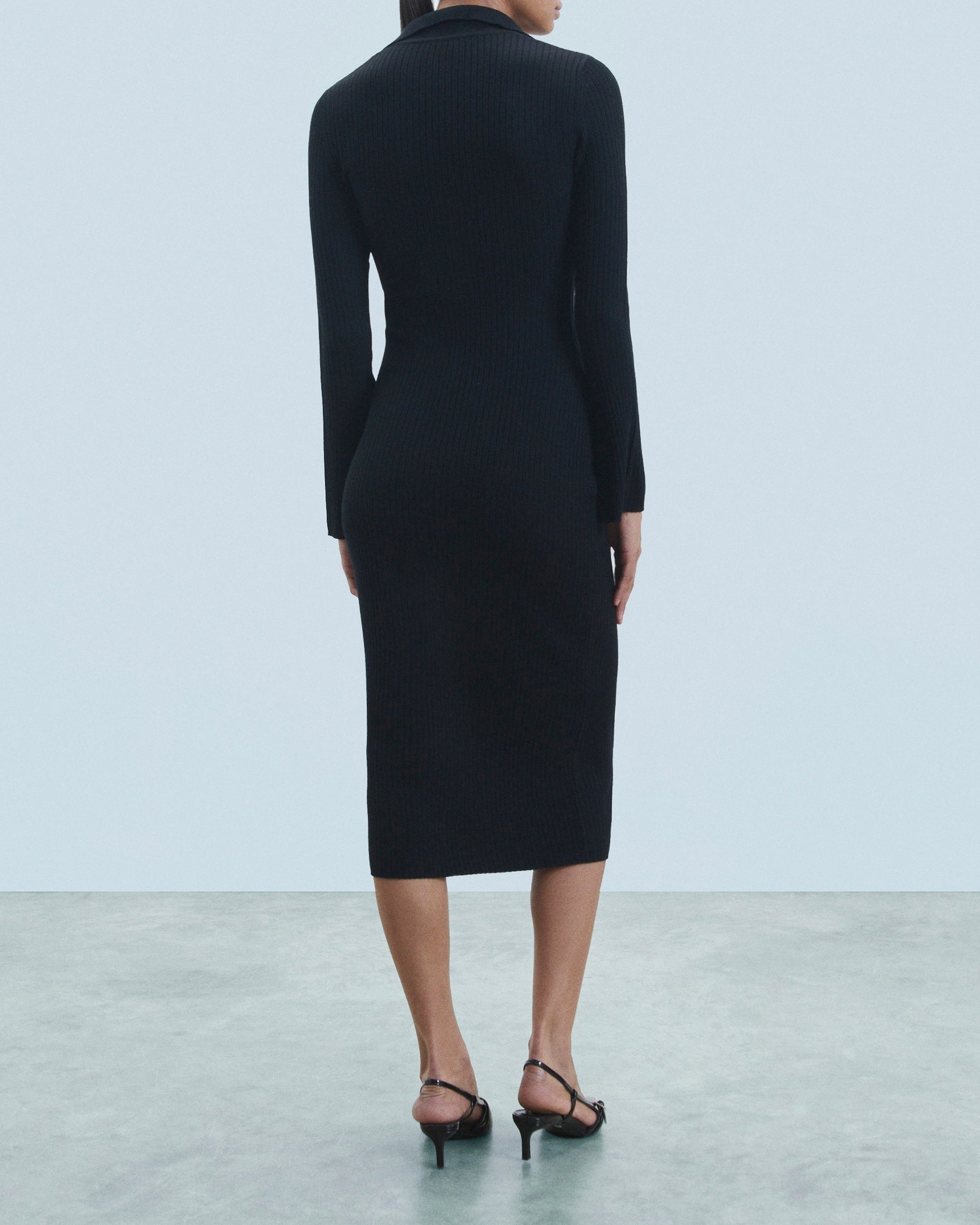 Robe longue à col polo en laine - Noir