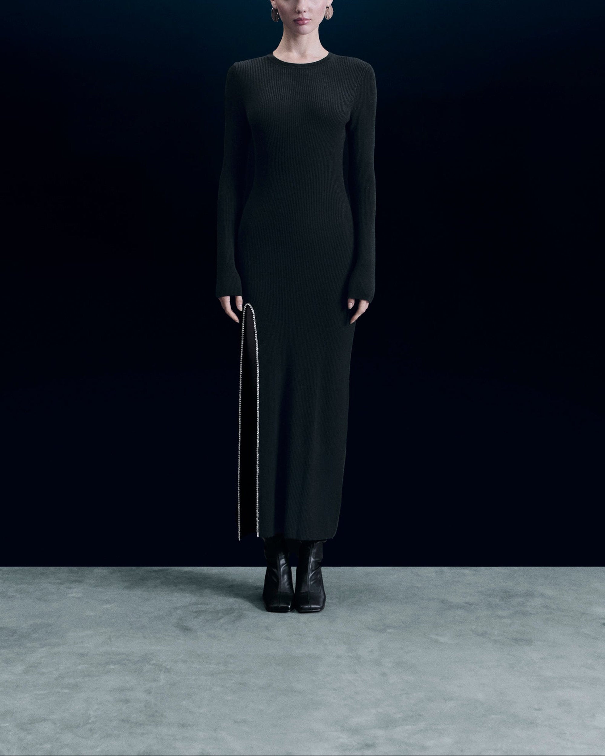 Robe longue à manches longues en laine - Noir