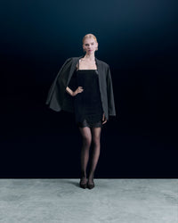 NOIR / NEW / QTY : 135 / Robe Courte Bretelle Velours Crinkle - Noir