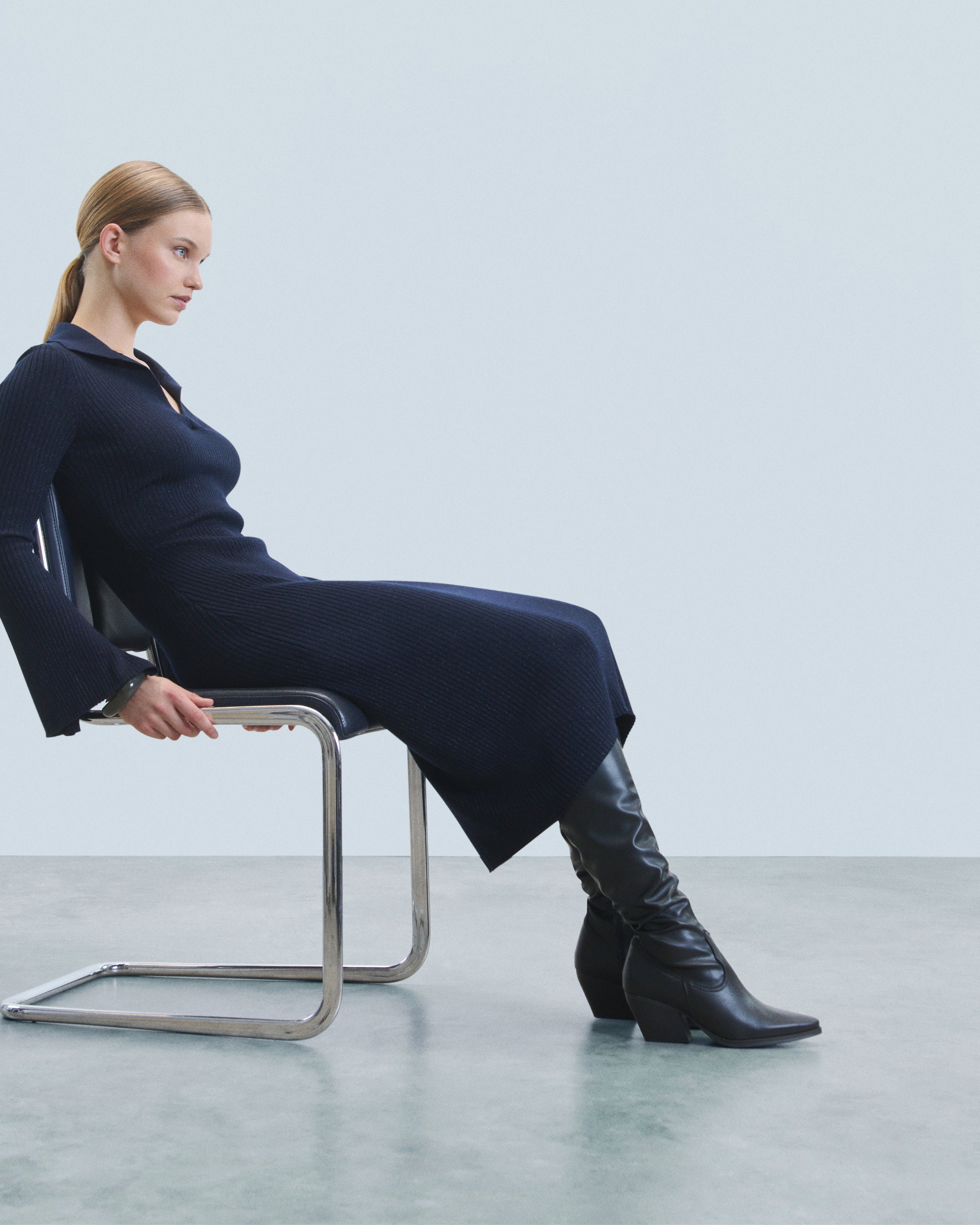 Y. ONLY PORTE / NAVY / NEW / QTY : 49 / Robe Longue Manche Longue Col Polo - Navy