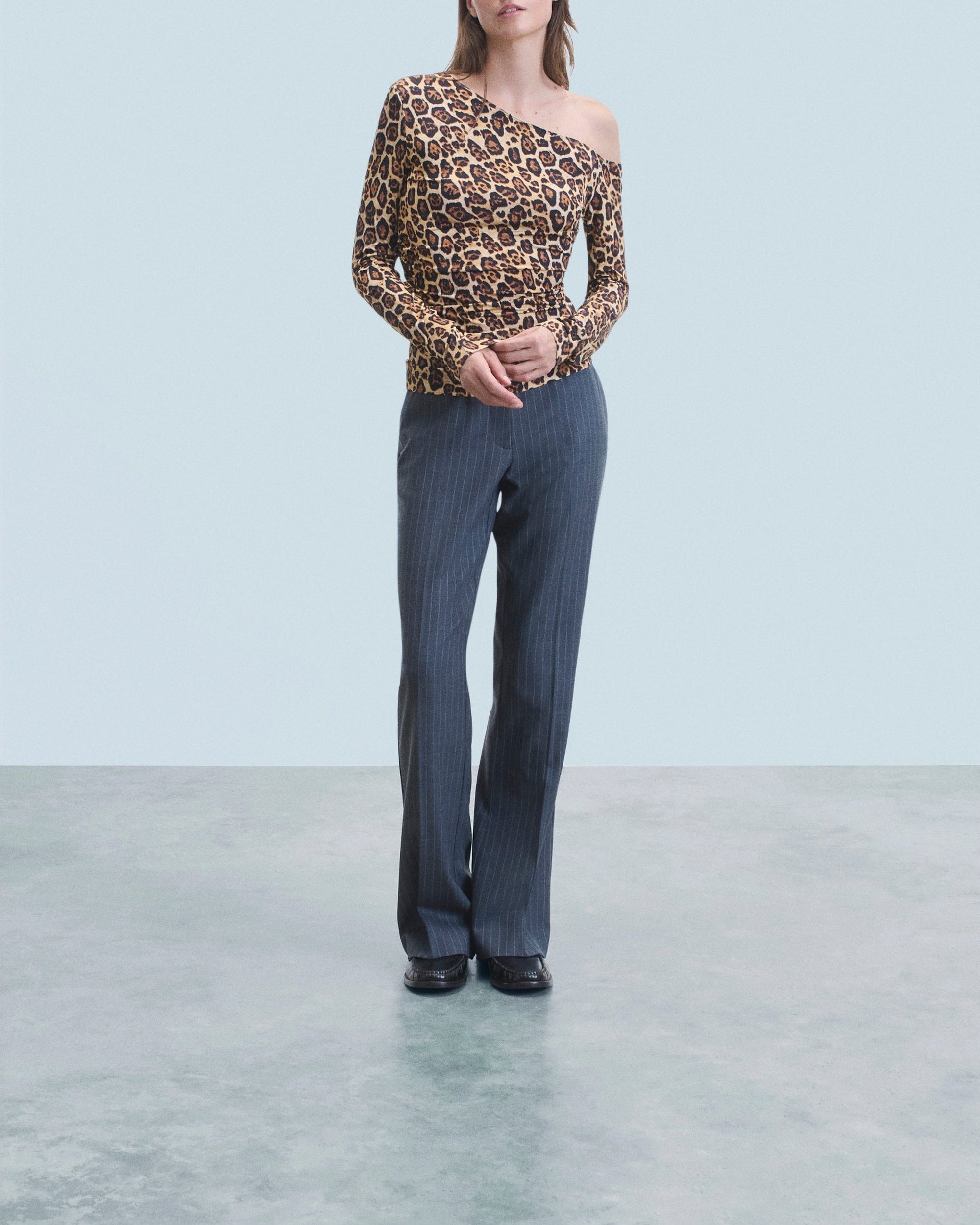 Top asymetrique en jersey - Hot Leopard