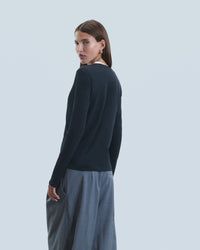 Y. ONLY PORTE / NOIR / NEW / QTY : 59 / T-shirt Col V Manches Longues - Noir