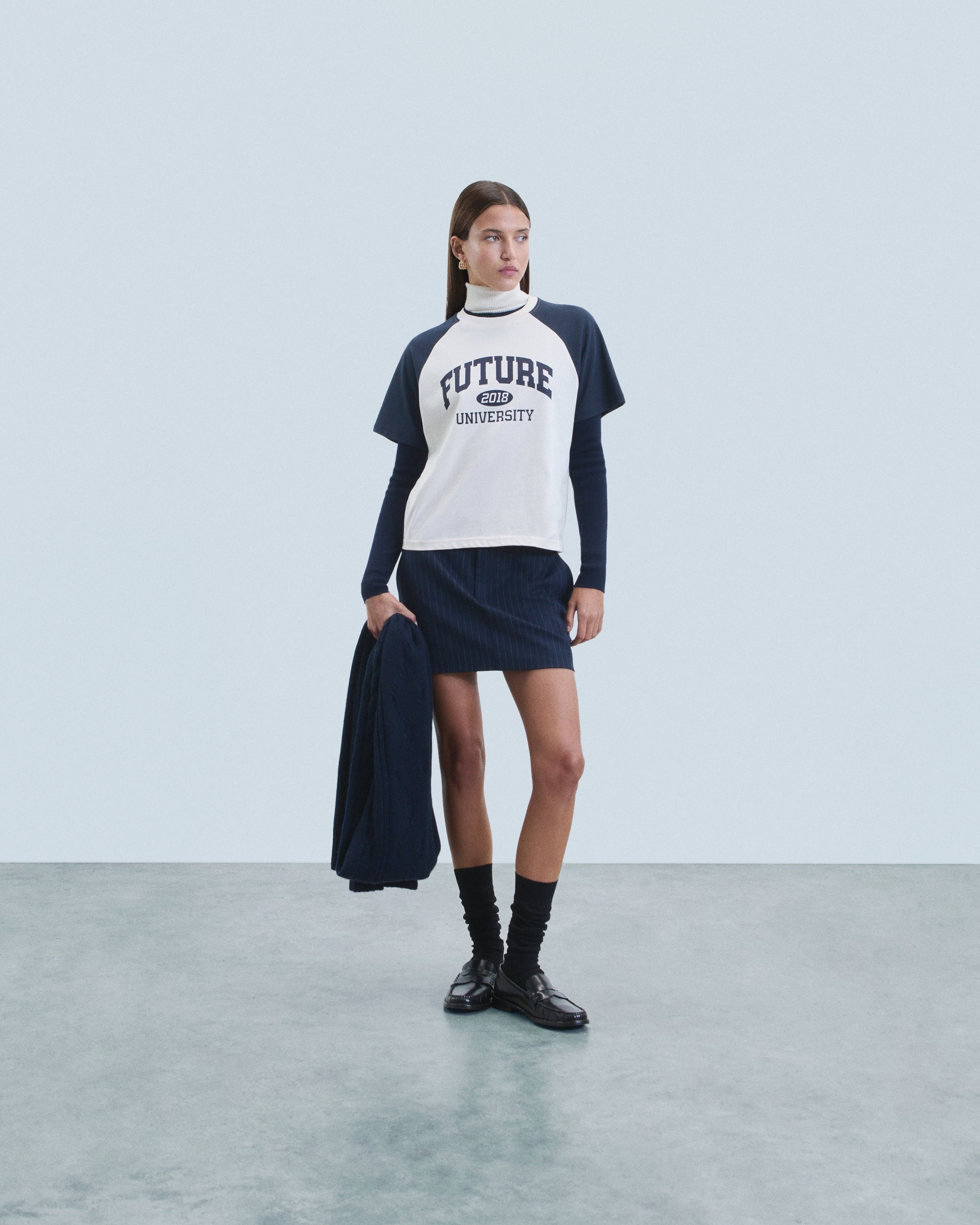 SABLE / NEW / QTY : 50 / T-shirt Col Rond Manches Courtes Future - Sable