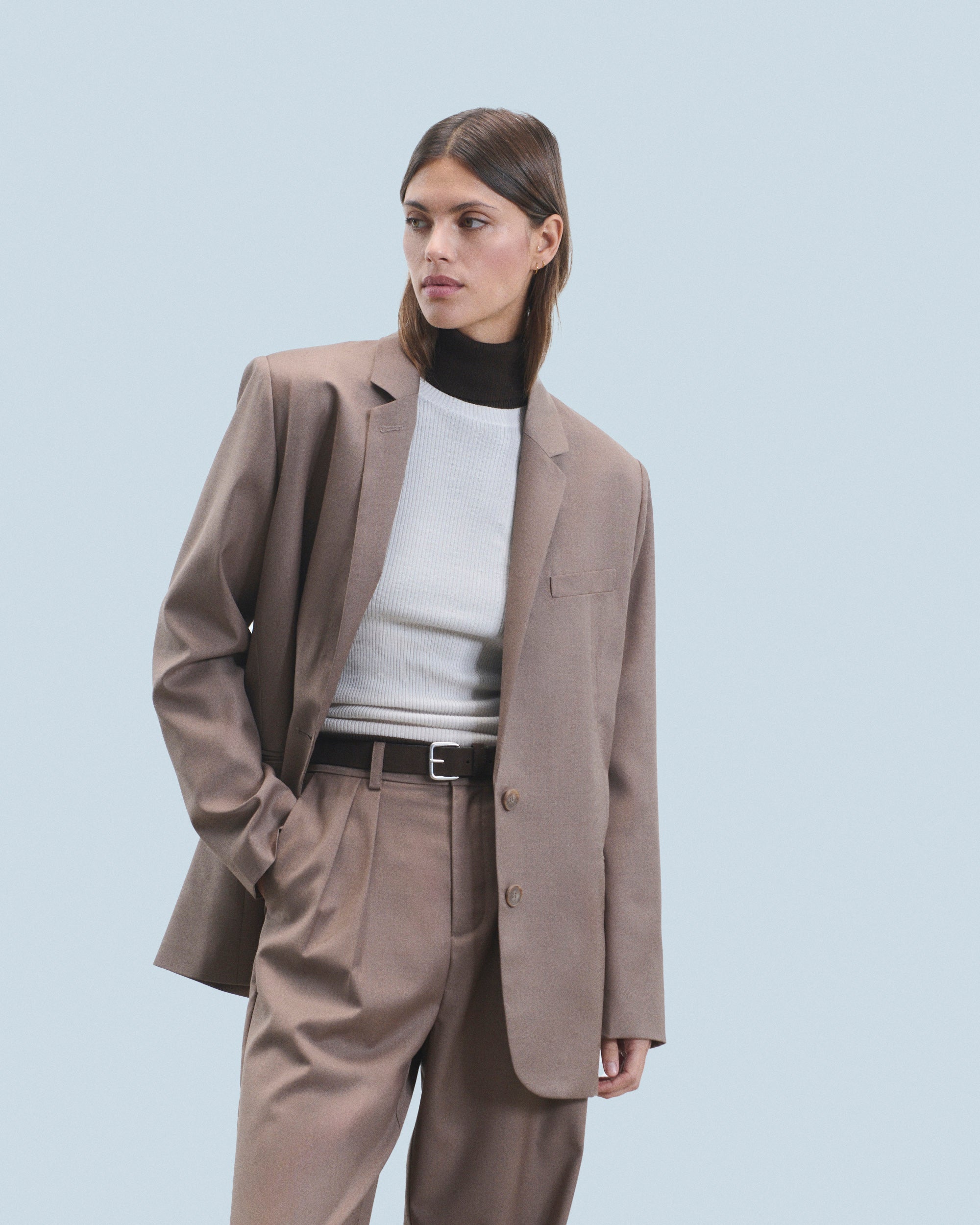 TAUPE / NEW / QTY : 160 / Veste Blazer Tailoring - Taupe