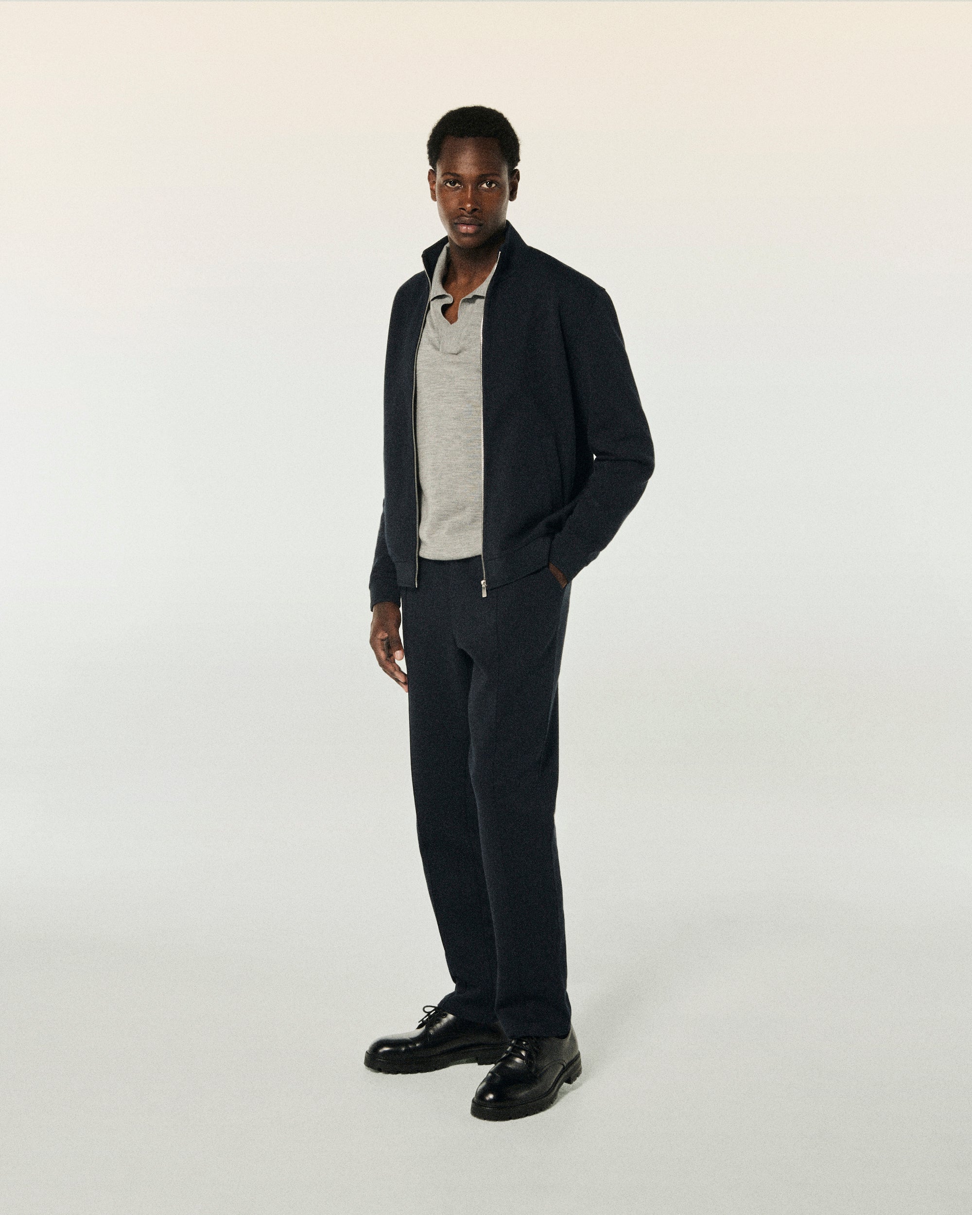 NAVY / NEW / QTY : 47 / Jogging Droit - Navy