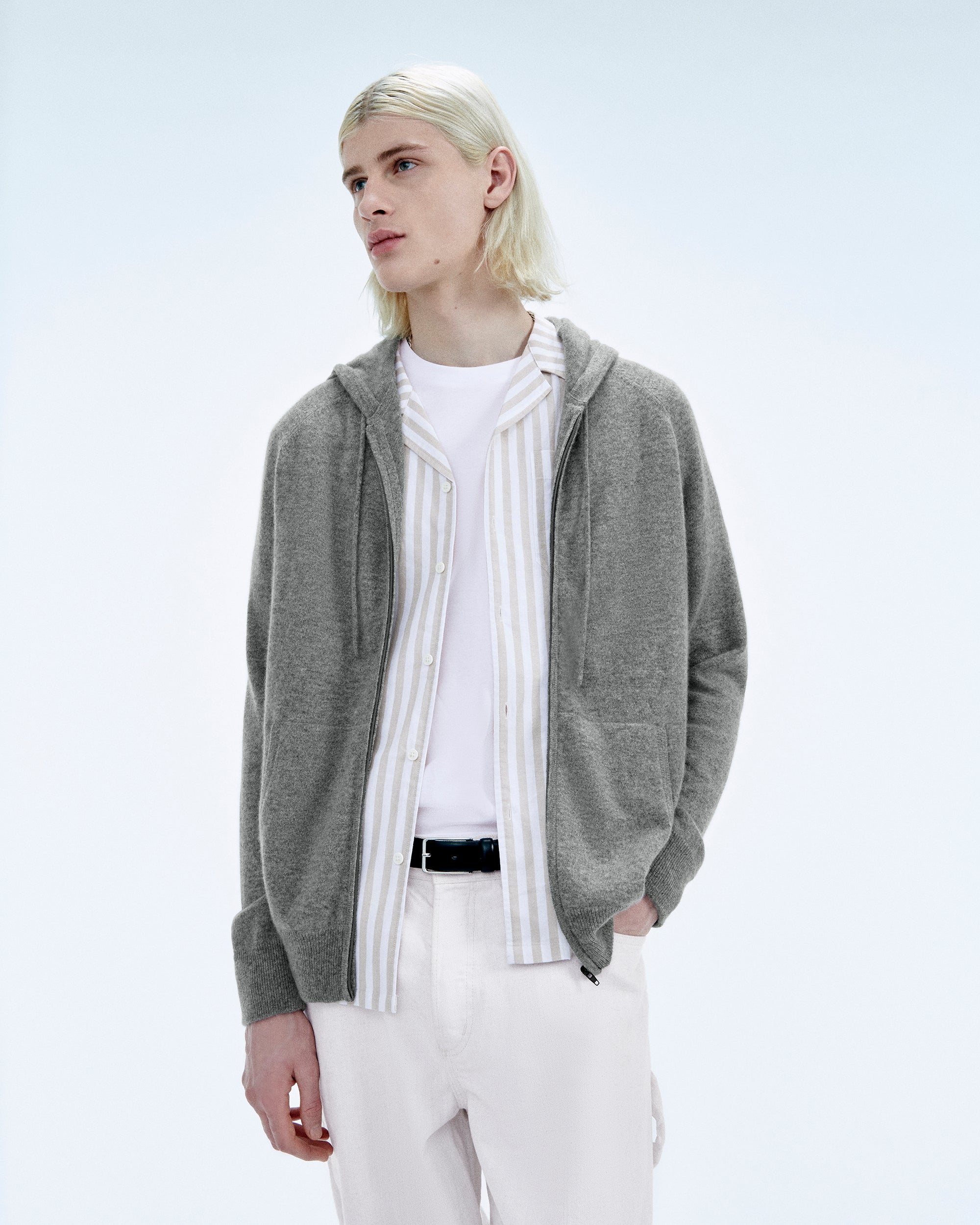 Y. ONLY PORTE / GRIS CHINE FONCE / NEW / QTY : 5 / Pull Hoodie Uni - Gris Chine Fonce