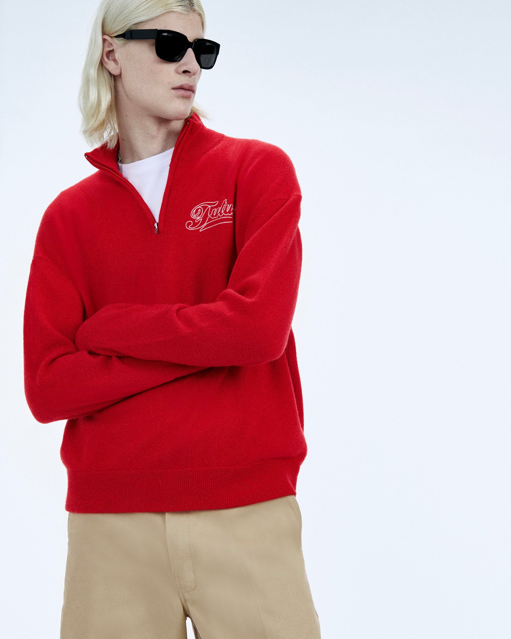 Y. ONLY PORTE / PERFECT RED / NEW / QTY : 3 / Pull Col Camionneur - Perfect Red