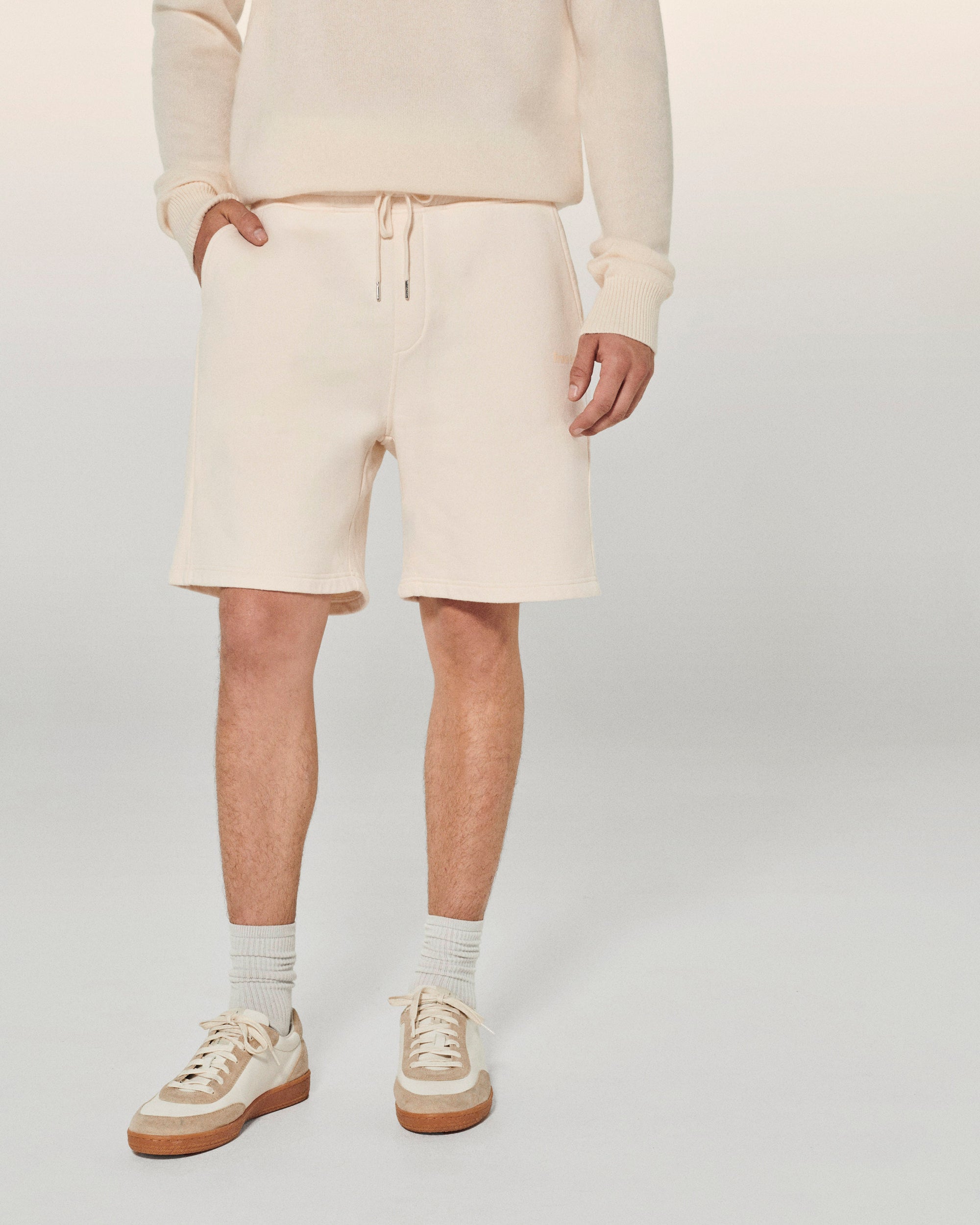SABLE / NEW / QTY : 35 / Short Droit - Sable