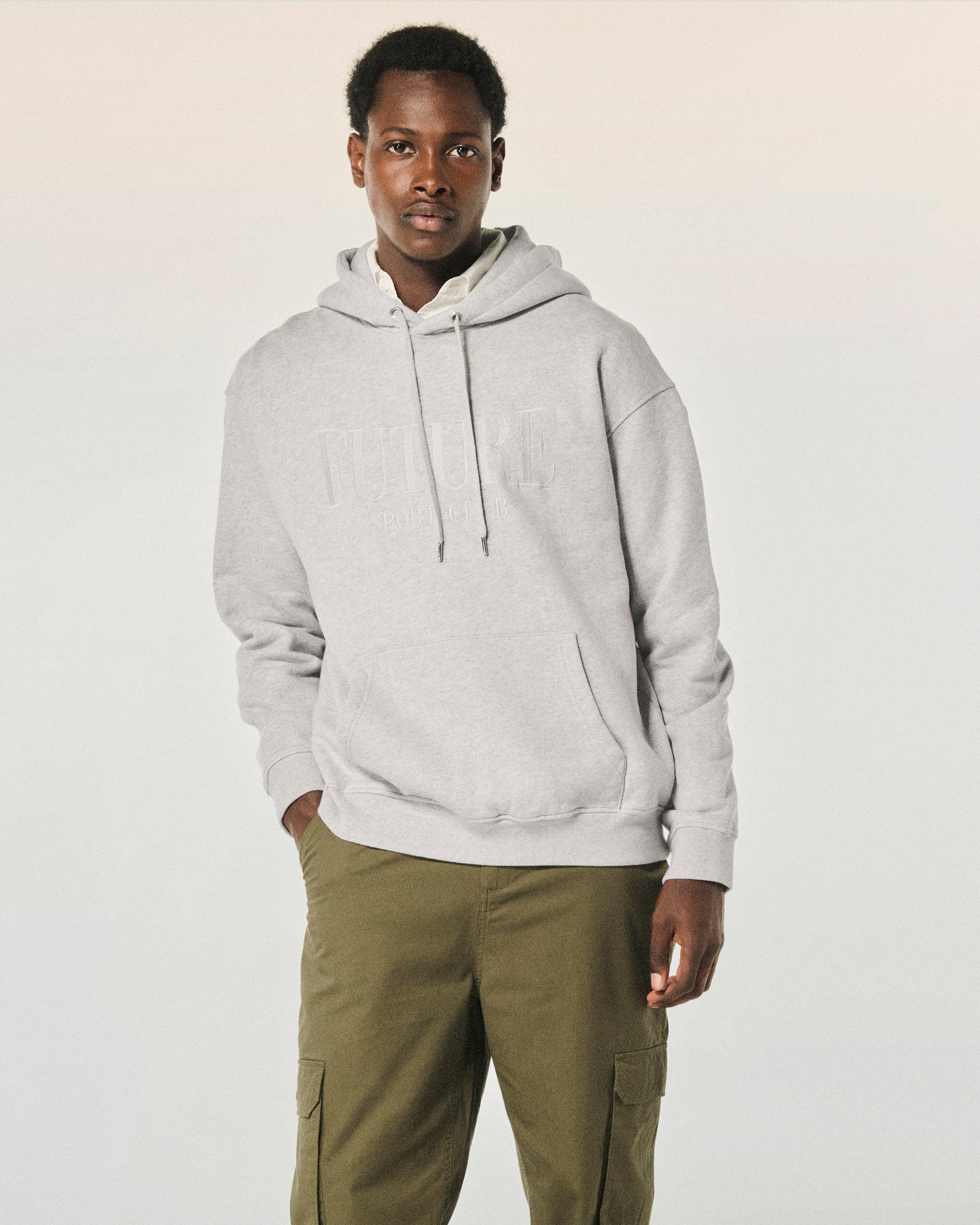 GRIS CHINE CLAIR / NEW / QTY : 65 / Sweatshirt Hoodie Future Ton Sur Ton - Gris Chine Clair
