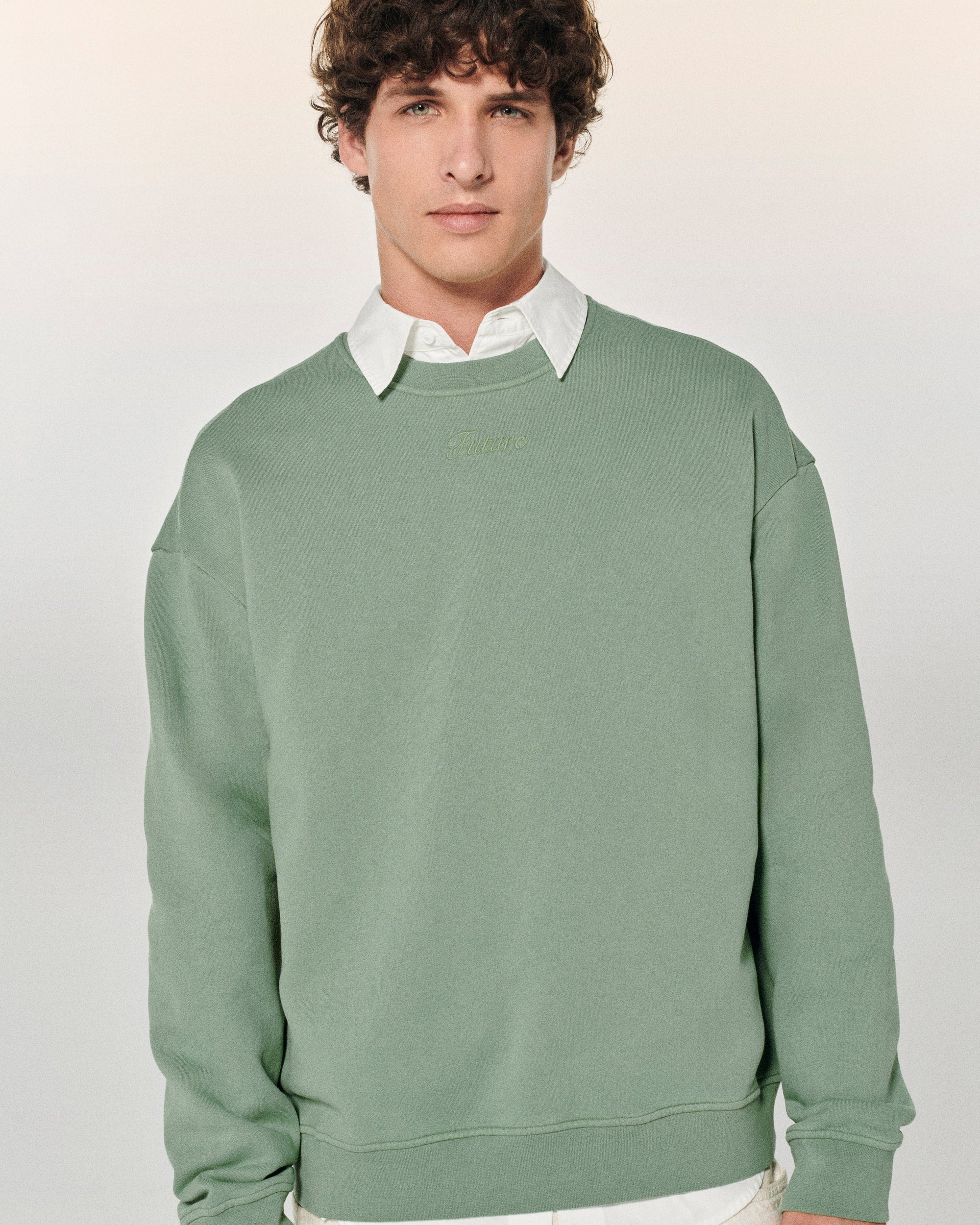 DIP DYE VERT / NEW / QTY : 33 / Sweatshirt Col Rond - Dip Dye Vert