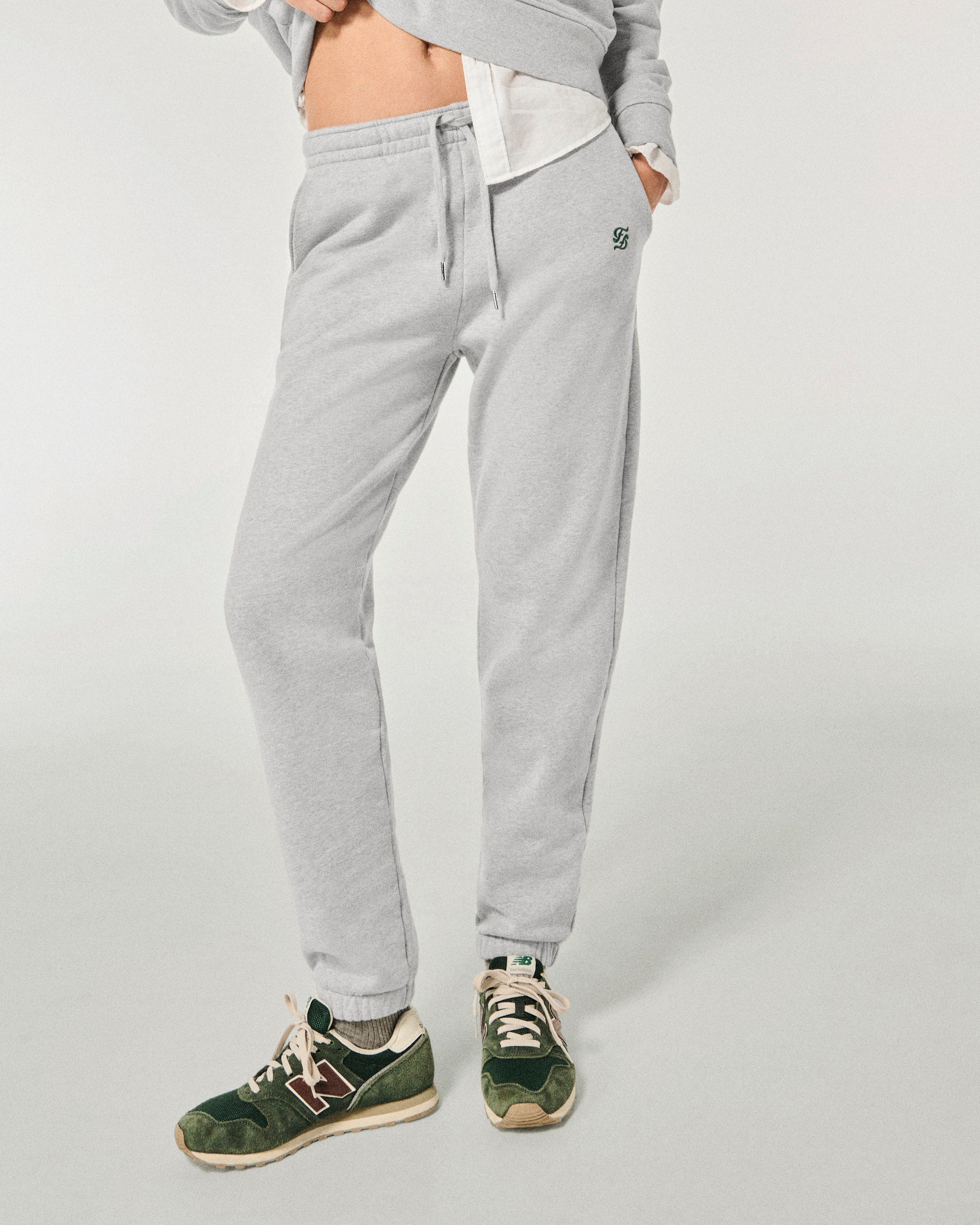 GRIS CHINE CLAIR / NEW / QTY : 30 / Jogging Droit Double F - Gris Chine Clair