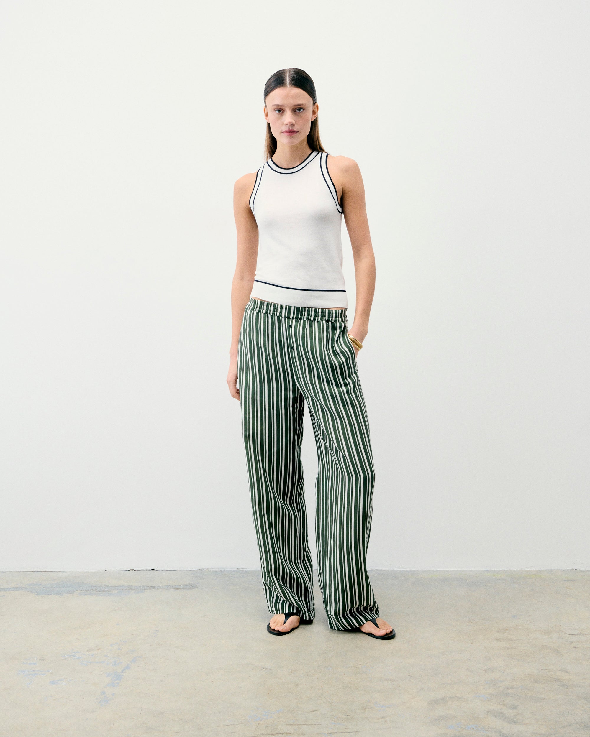 KAKI STRIPES / NEW / QTY : 9 / Pantalon Large - Kaki Stripes