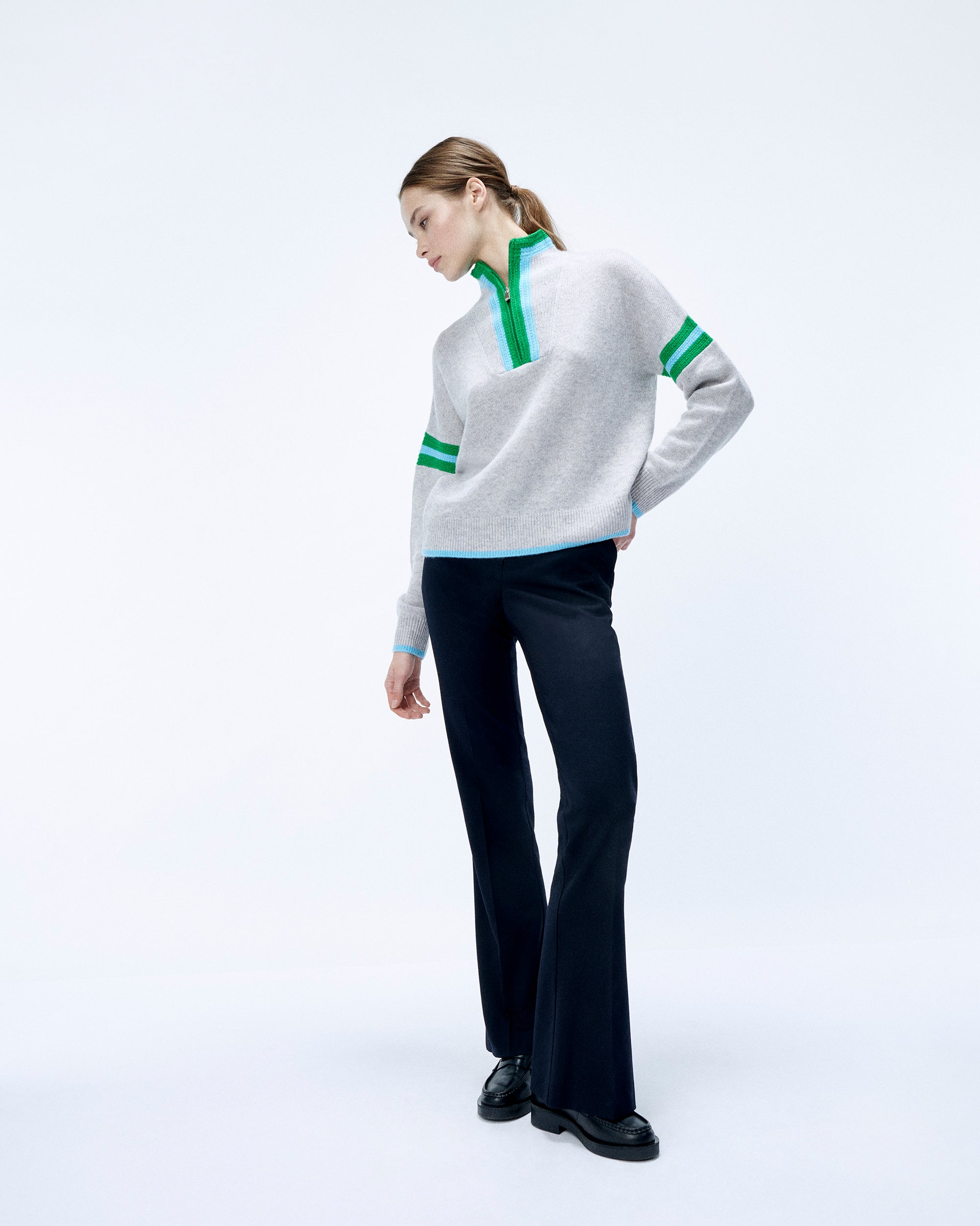 NOIR / NEW / QTY : 62 / Pantalon - Noir