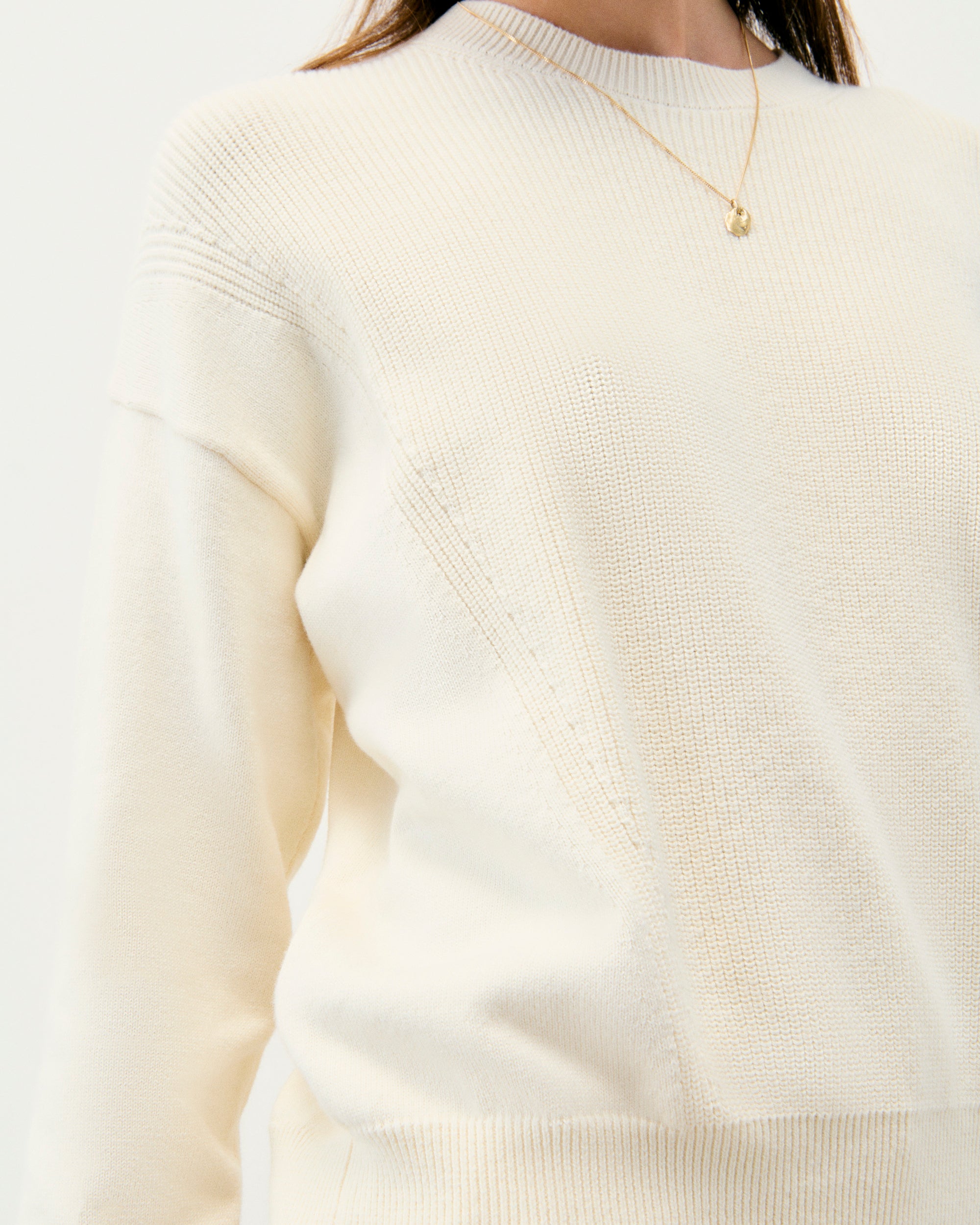 Y. ONLY PORTE / ECRU / NEW / QTY : 15 / Pull Col Rond Maille Perlée - Ecru