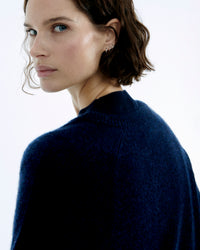 NAVY CHINÉ / NEW / QTY : 7 / Pull Col V Oversize Light - Navy Chiné