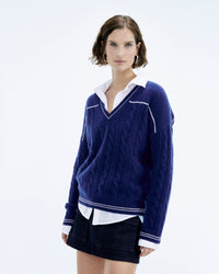 COLLEGE BLUE / NEW / QTY : 2 / Pull Col V Torsades Future - College Blue