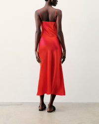 Robe longue à bretelles Gisele en soie - Utopic Pink