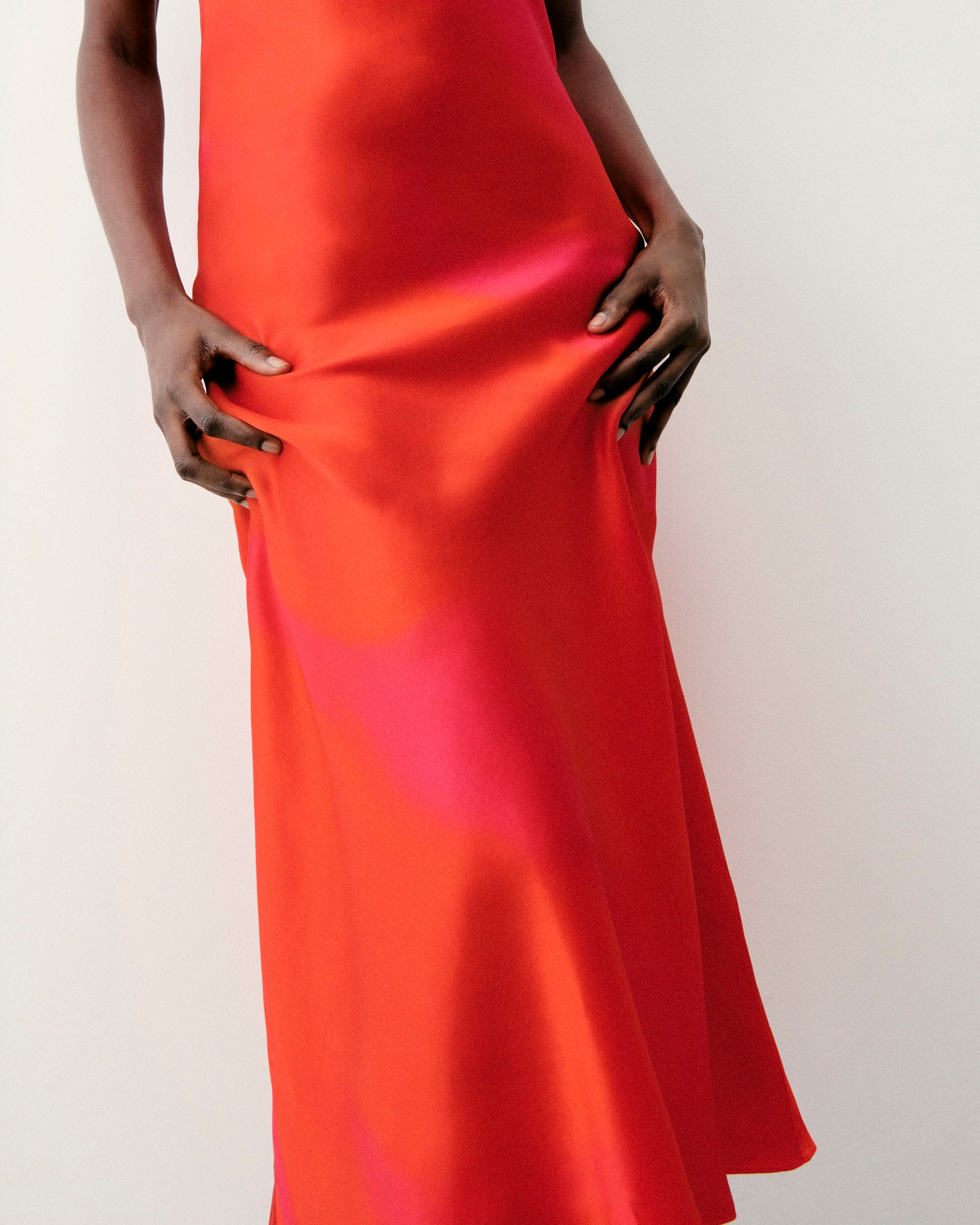 Robe longue à bretelles Gisele en soie - Utopic Pink