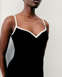 Y. ONLY PORTE / NOIR / NEW / QTY : 4 / Robe Longue Bretelle Bicolore - Noir