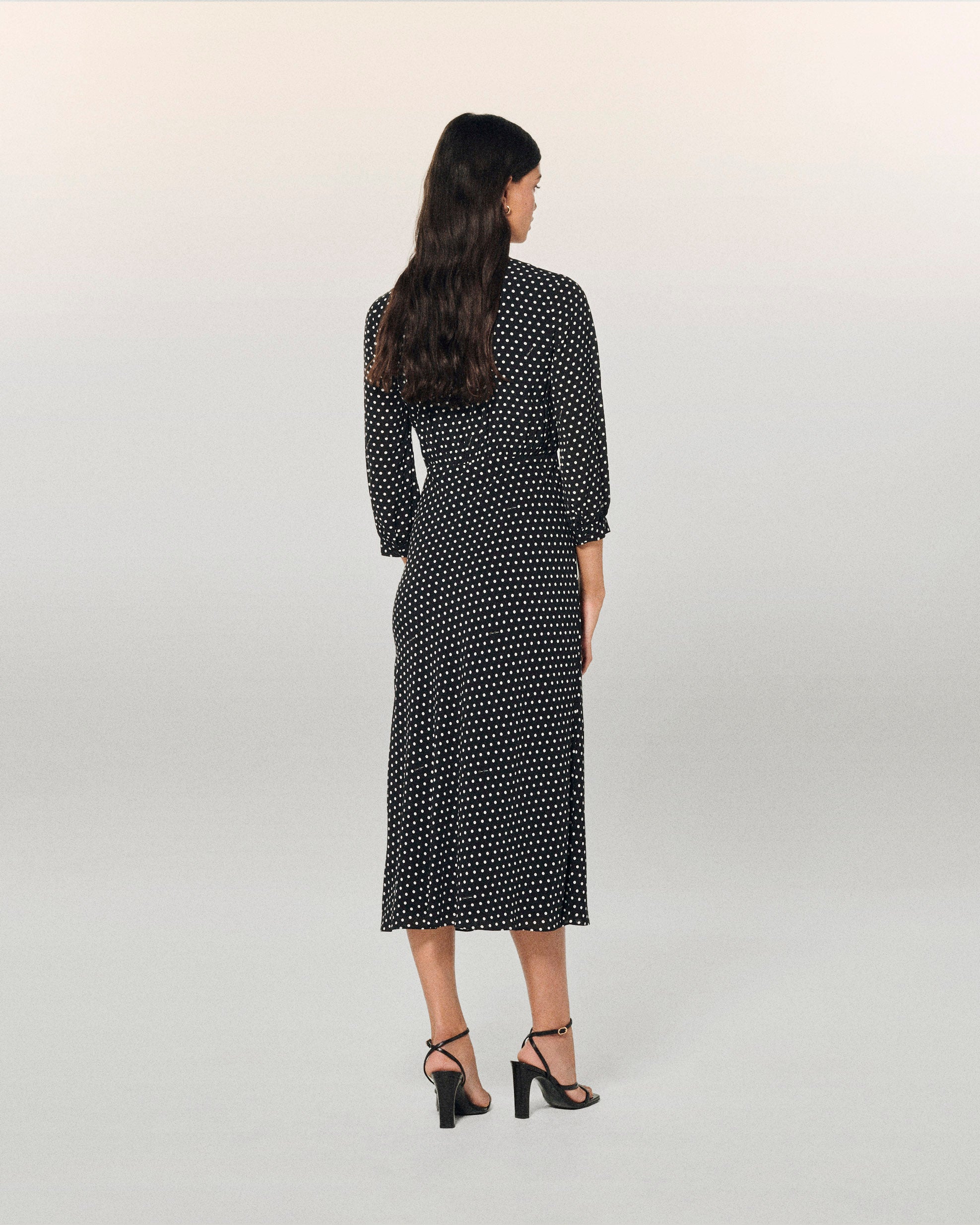 NOIR TIE AND DYE CO / NEW / QTY : 41 / Robe Longue Manche Courte Lucia - Noir Tie And Dye Co