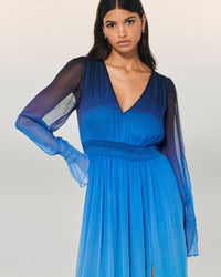 Y. ONLY PORTE / BLURRY OCEAN / DJV / QTY : 90 / Robe Longue Manche Longue Mousseline - Blurry Ocean
