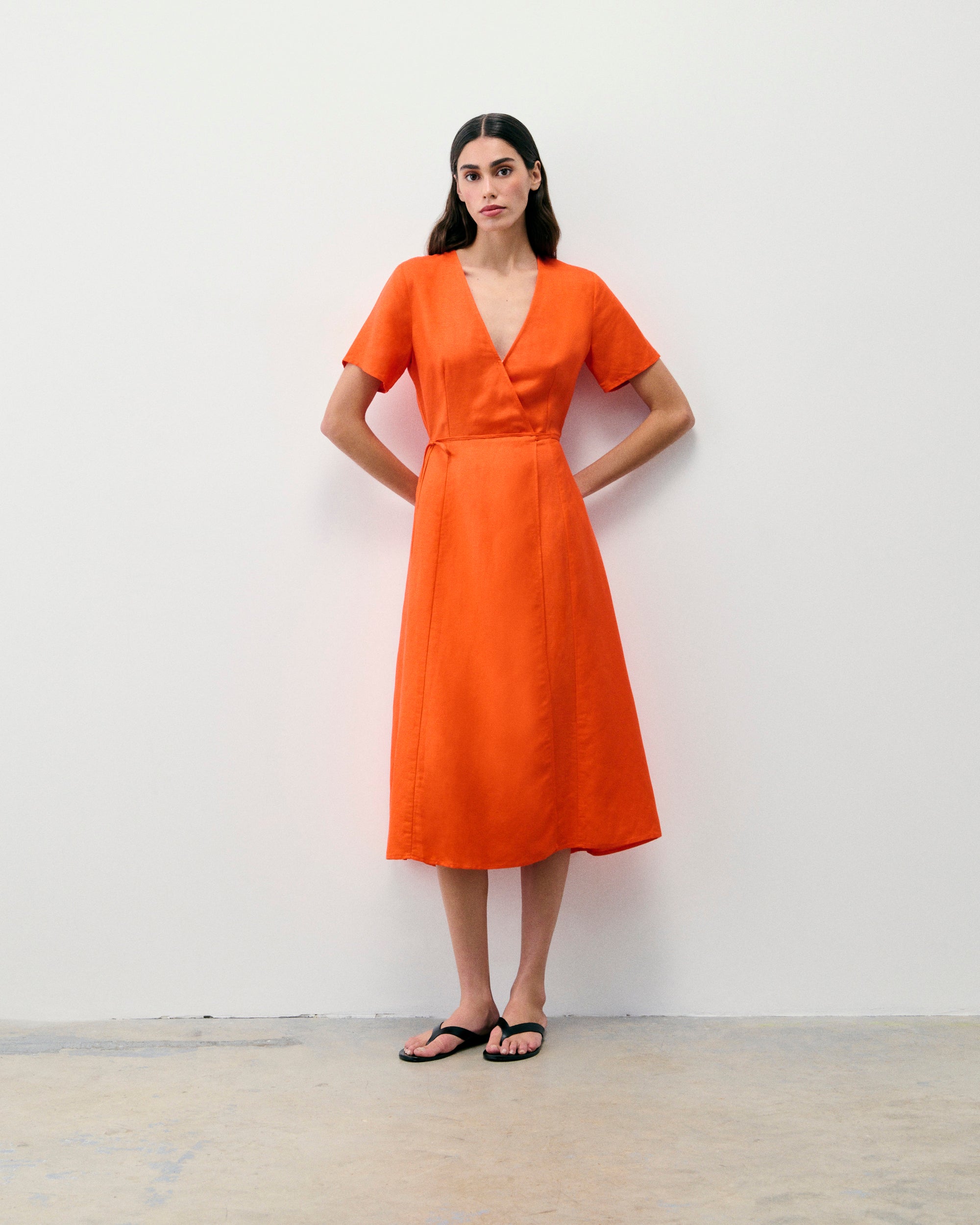 ORANGE / NEW / QTY : 52 / Robe Longue Manche Courte Evie - Orange