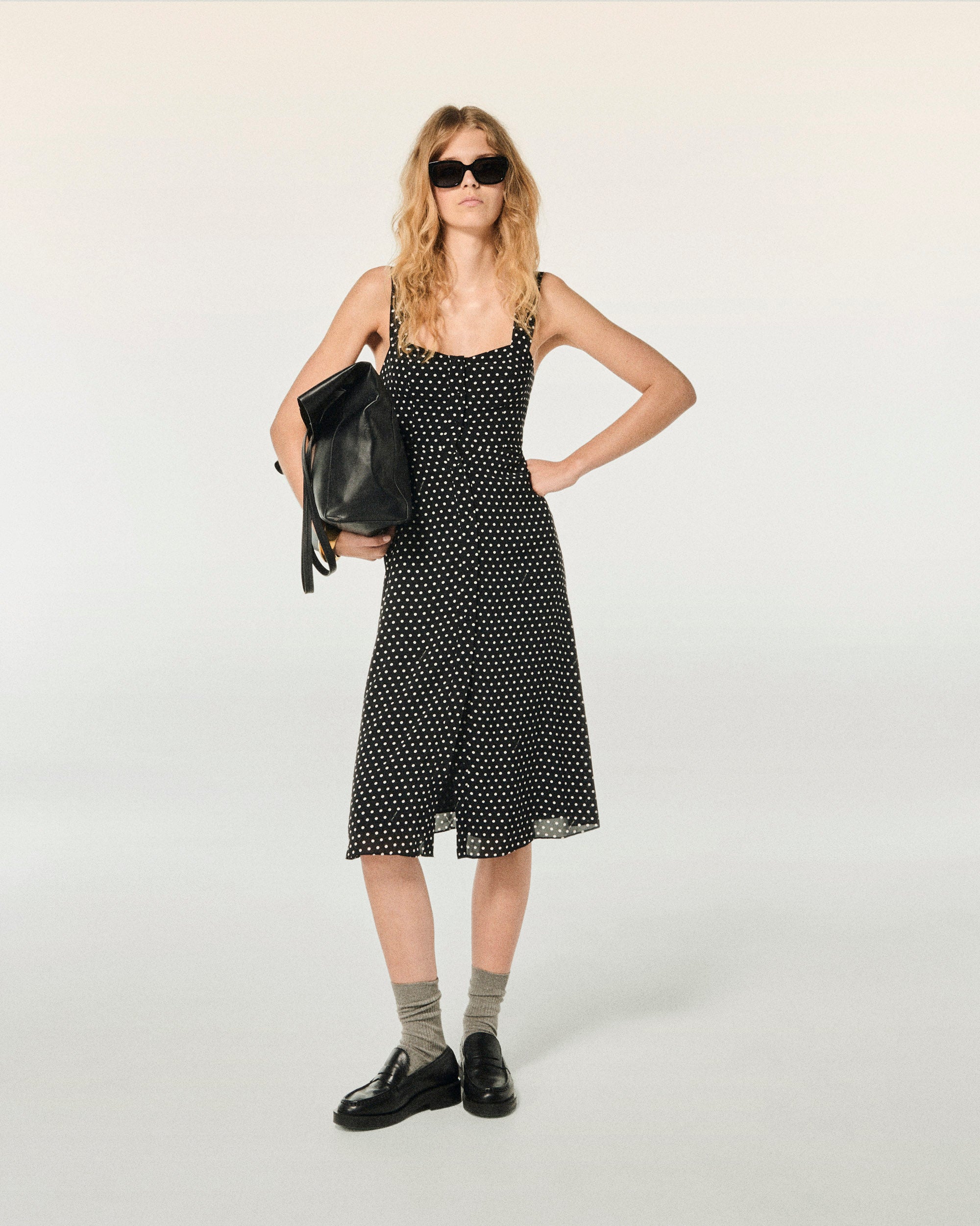 NOIR TIE AND DYE CO / NEW / QTY : 8 / Robe Longue Bretelle Leatitia - Noir Tie And Dye Co