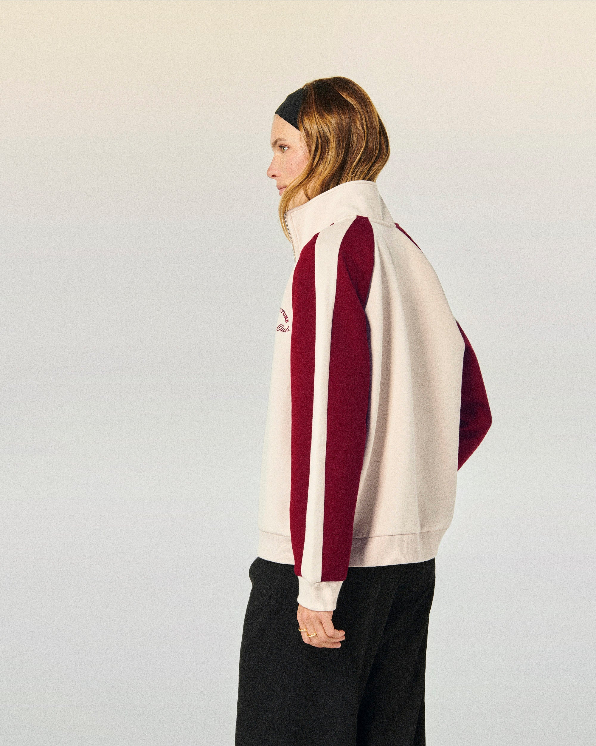 BEIGE / NEW / QTY : 1 / Sweatshirt Zippé - Beige